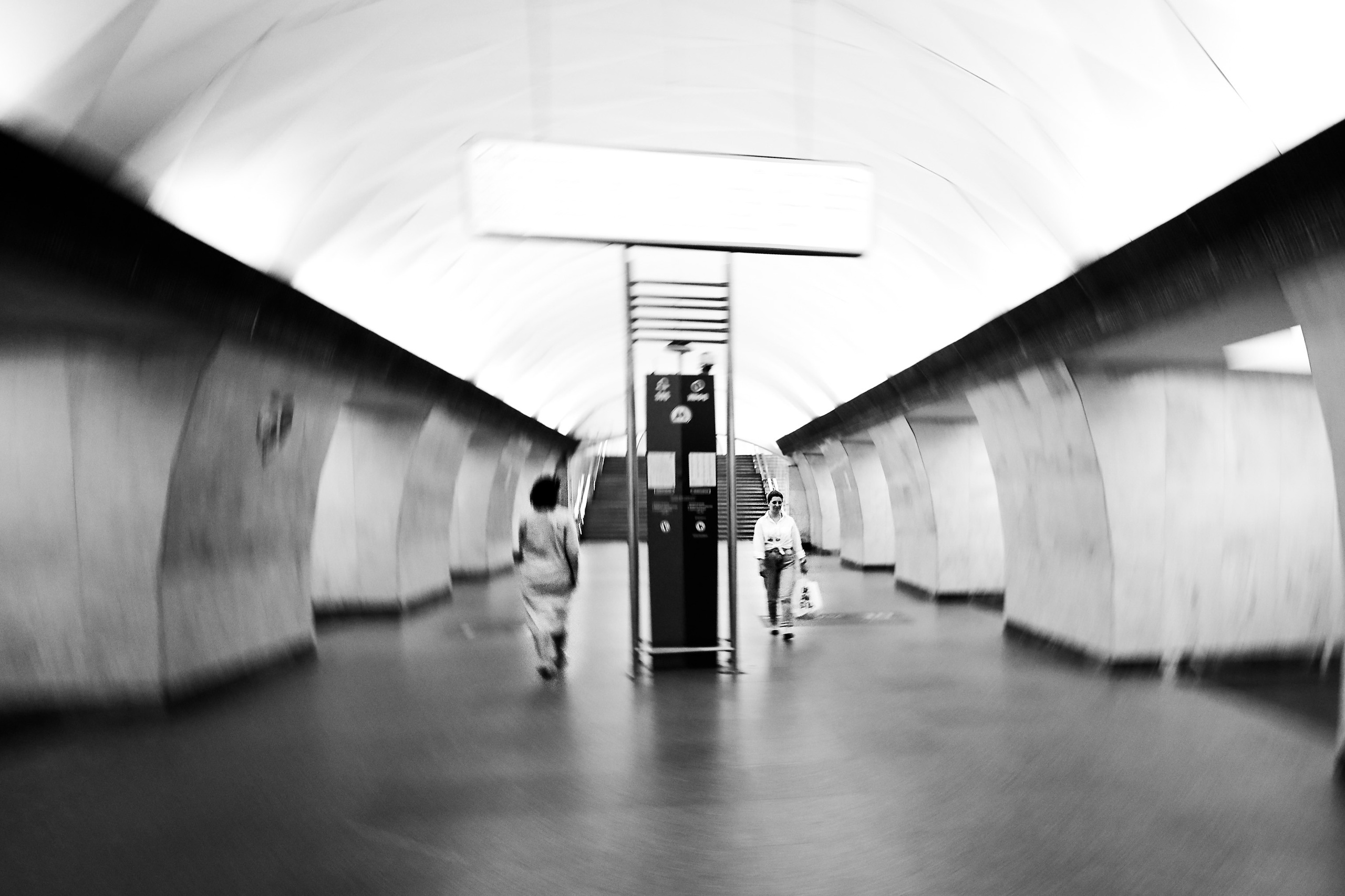 Метро. Ната Кочукова фотограф на Кипре и в Москве