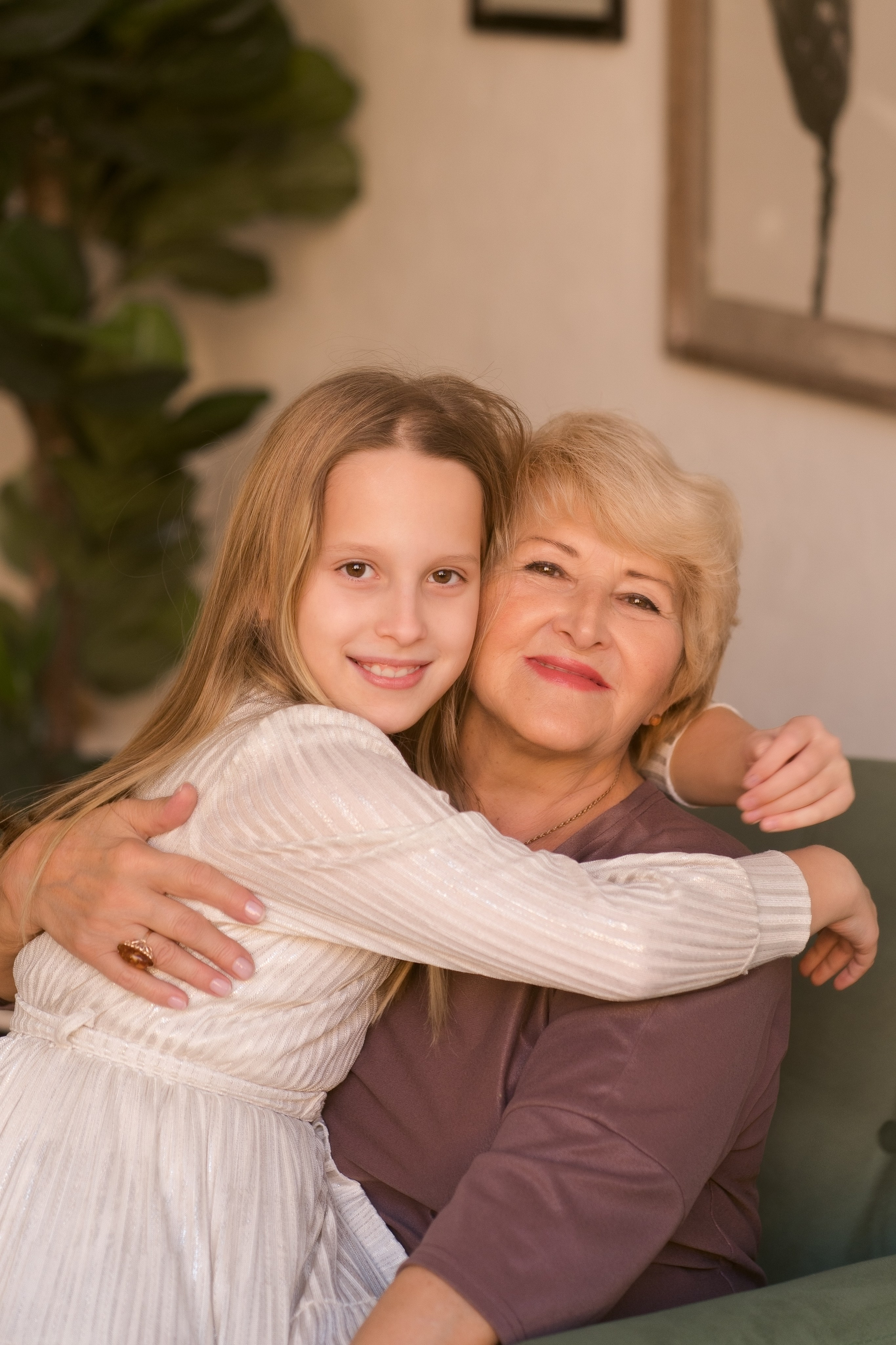 Бабушка и внуки. Nadia Fay