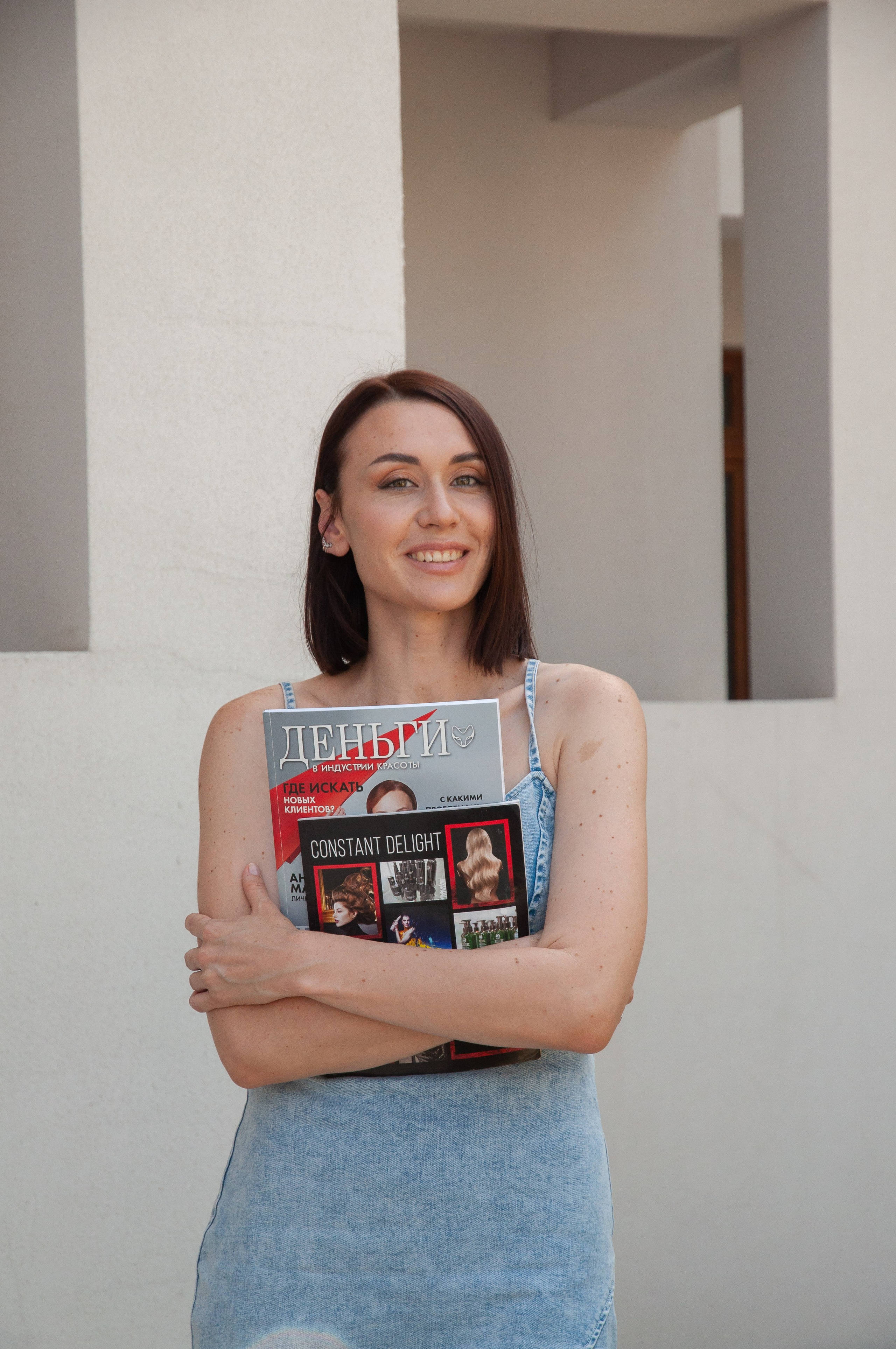 Julia (контент для визажиста). Главная