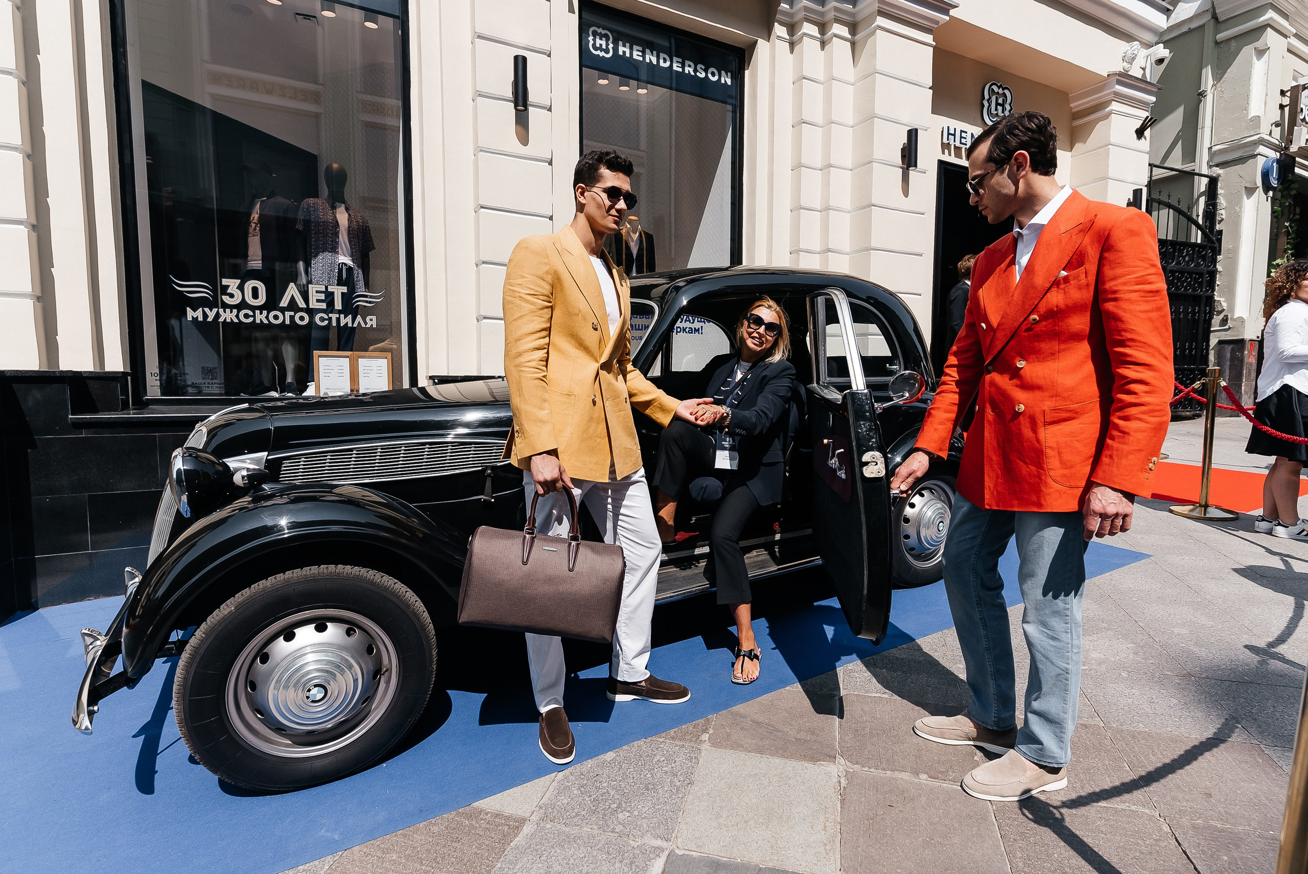 Henderson. Павел Краснов — Свадебный и репортажный фотограф в Москве