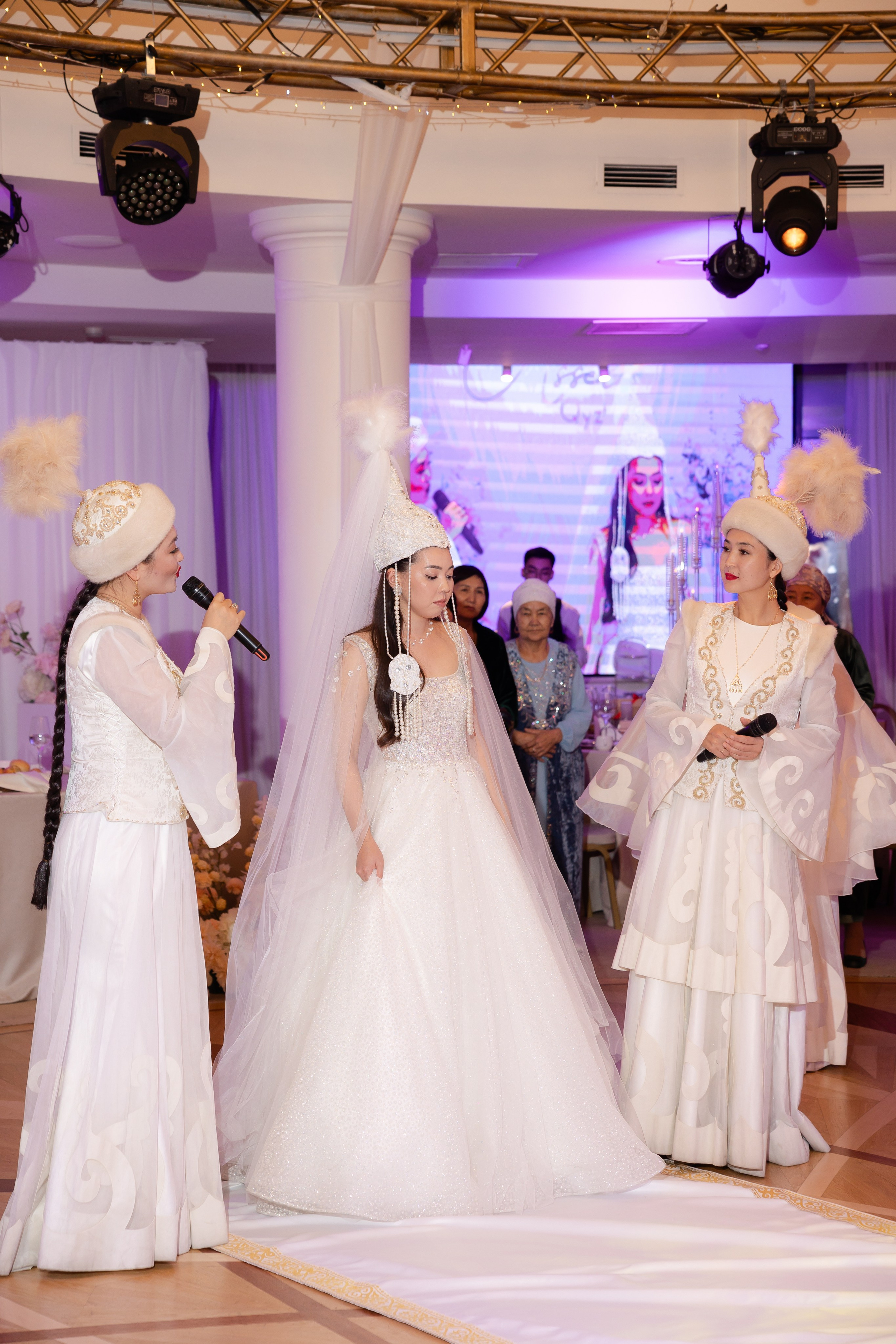 Assel Uzatu. Galam media