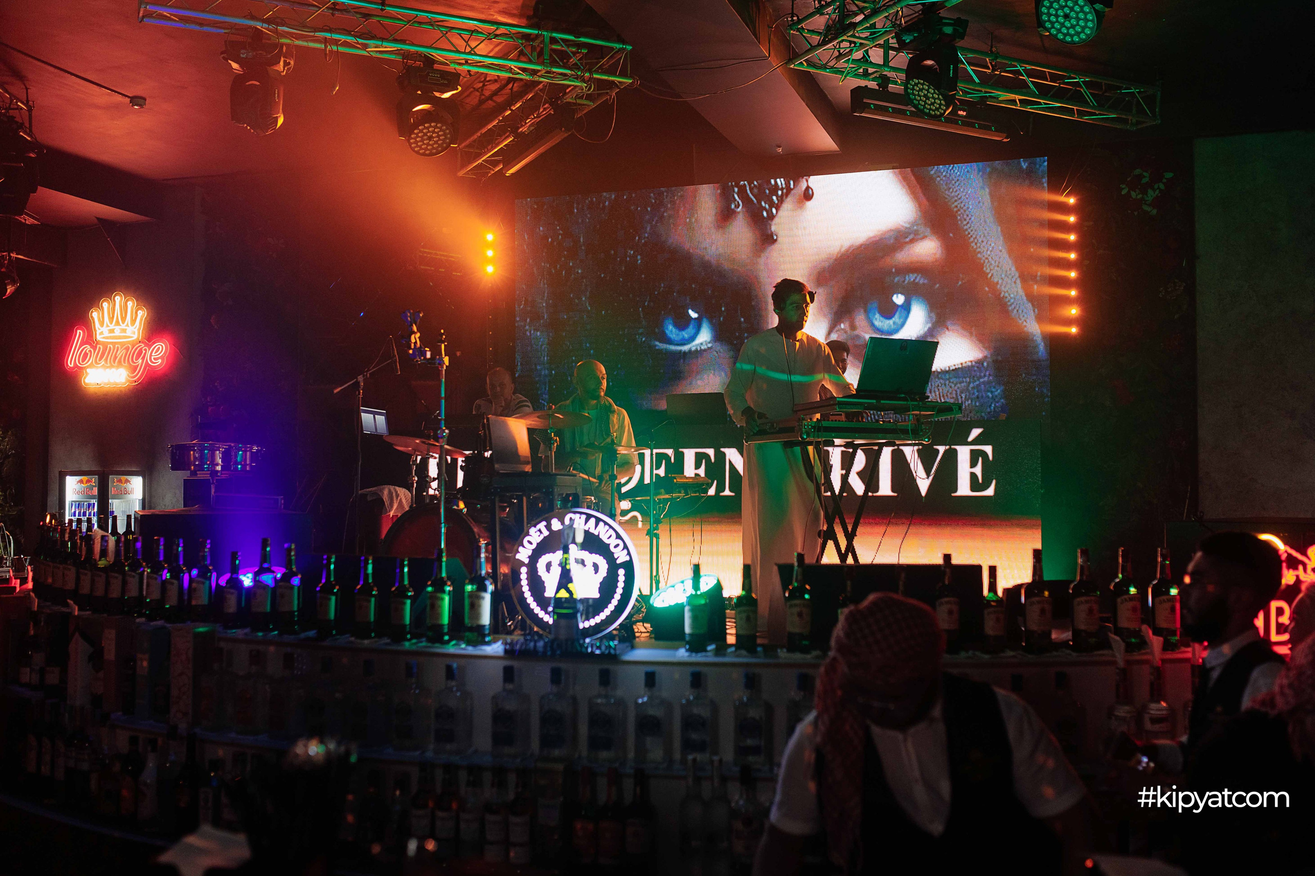The Queen Prive. Кипятком Шымкент