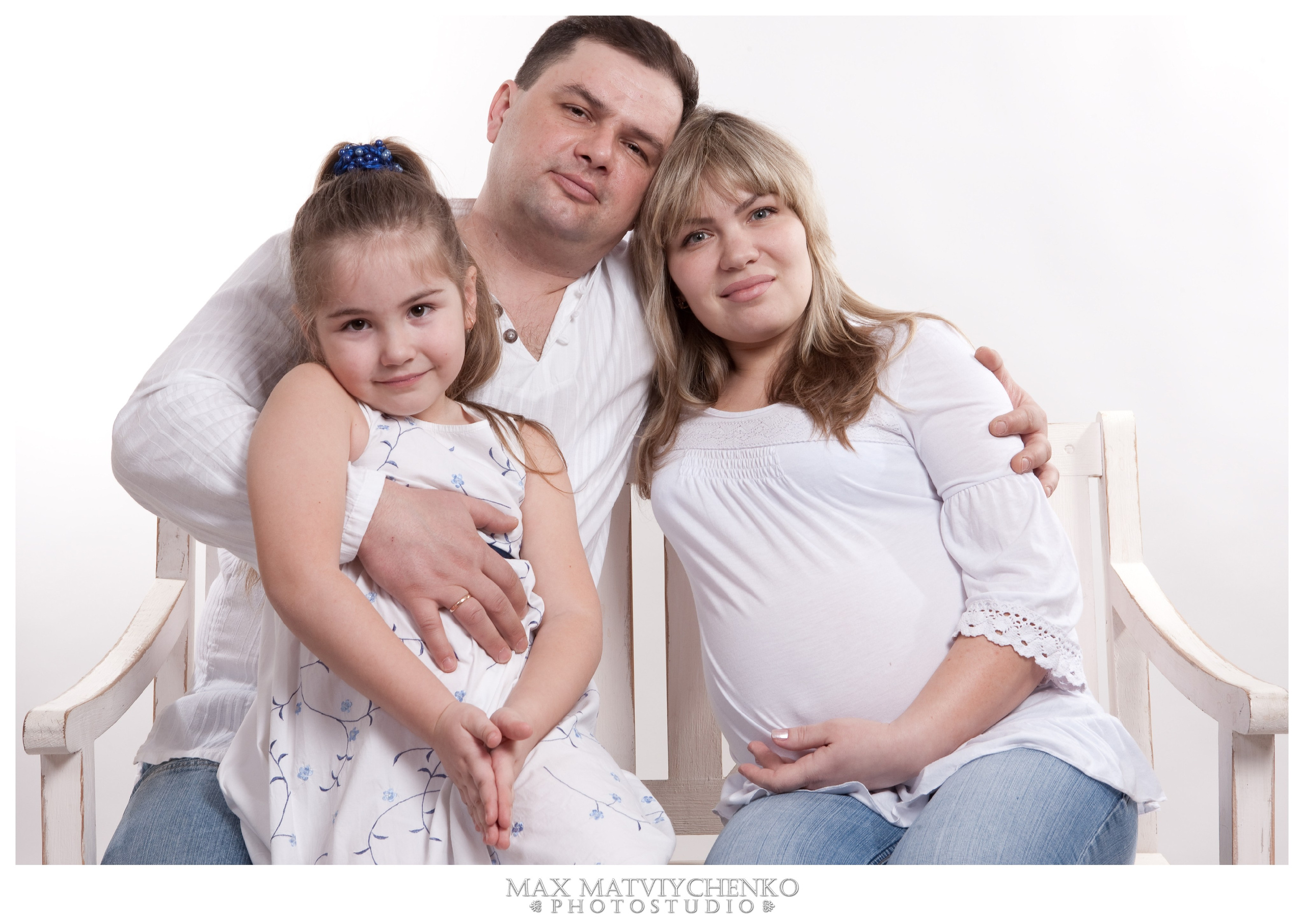 Family and children's photo shoots. Max Matvich and Victoria Basova are professionals in their field
