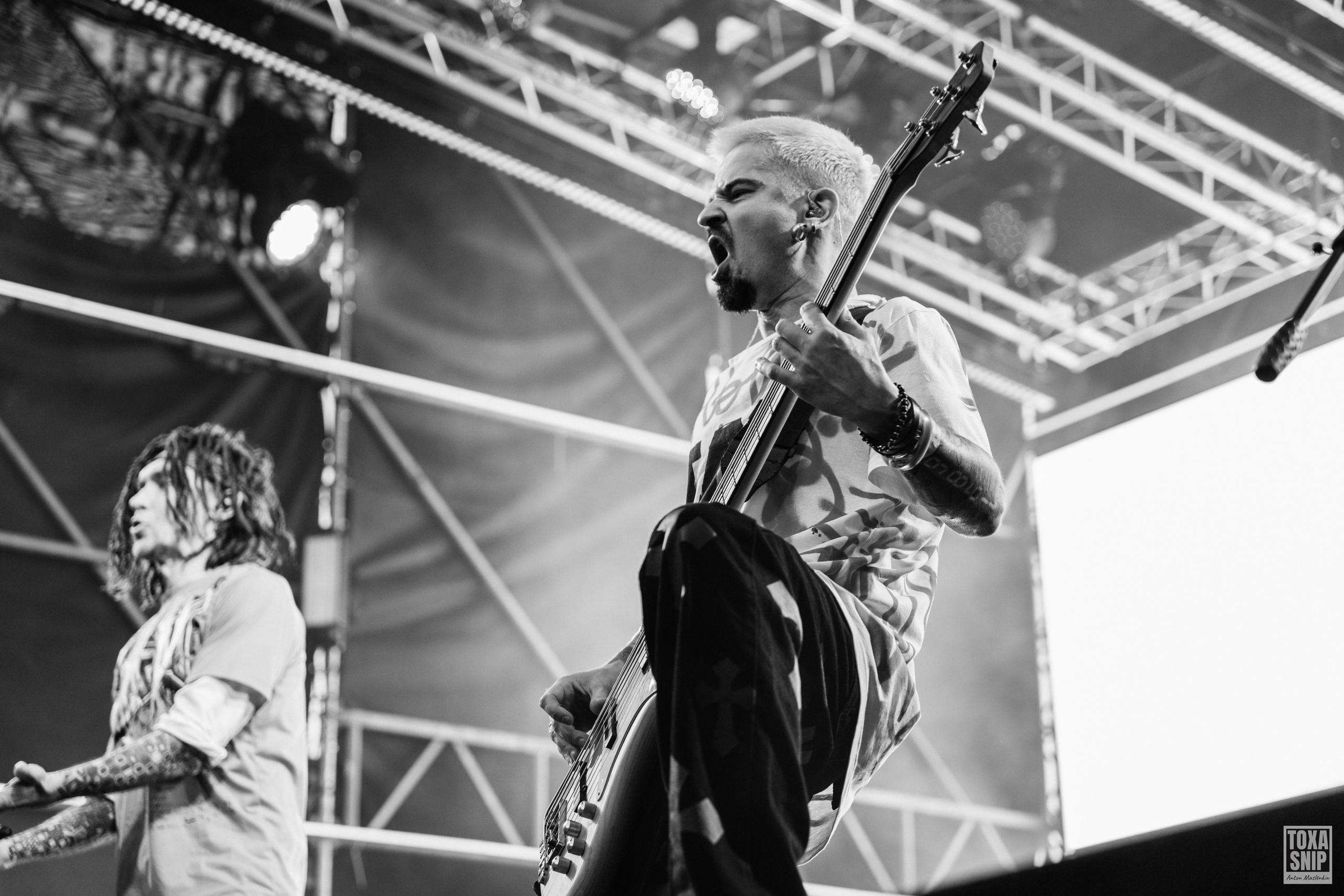 Концерт группы СЛОТ / ОЛДСКУЛЫ СВЕЛО в Москве. Toxasnip Photo | Anton Maslenkin