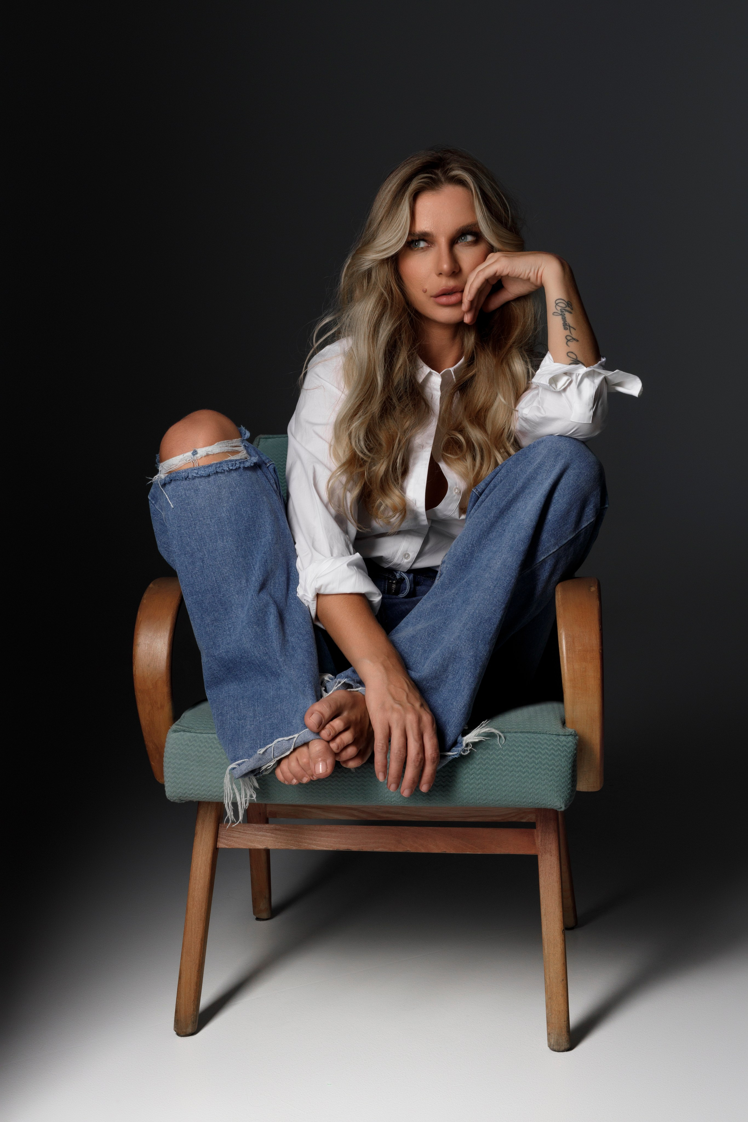 Яна. Главная