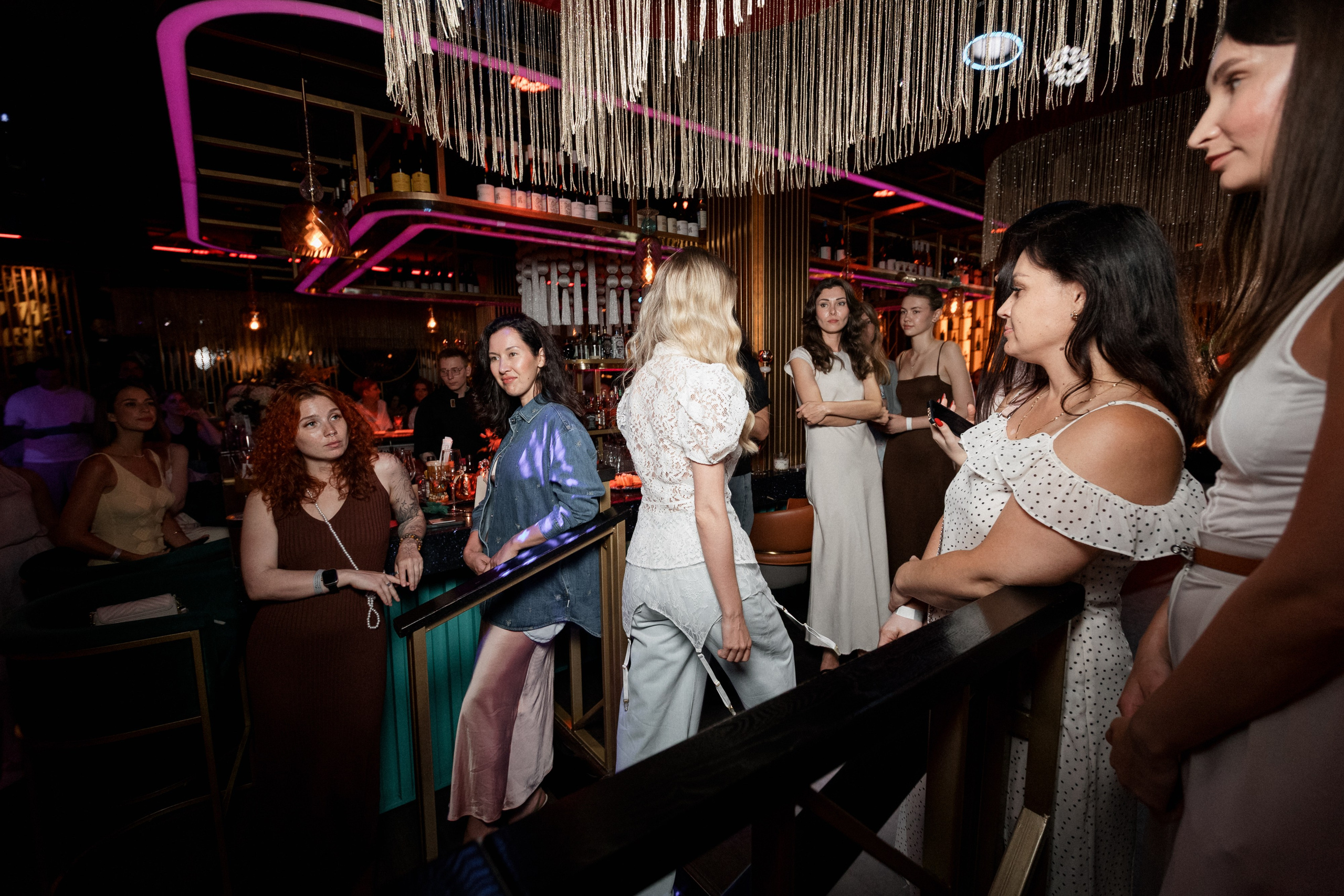 ELE AMU x PLUM — Показ новой коллекции брендов. СВОИ. ФОТООТЧЕТЫ-СОБЫТИЯ-МЕСТА