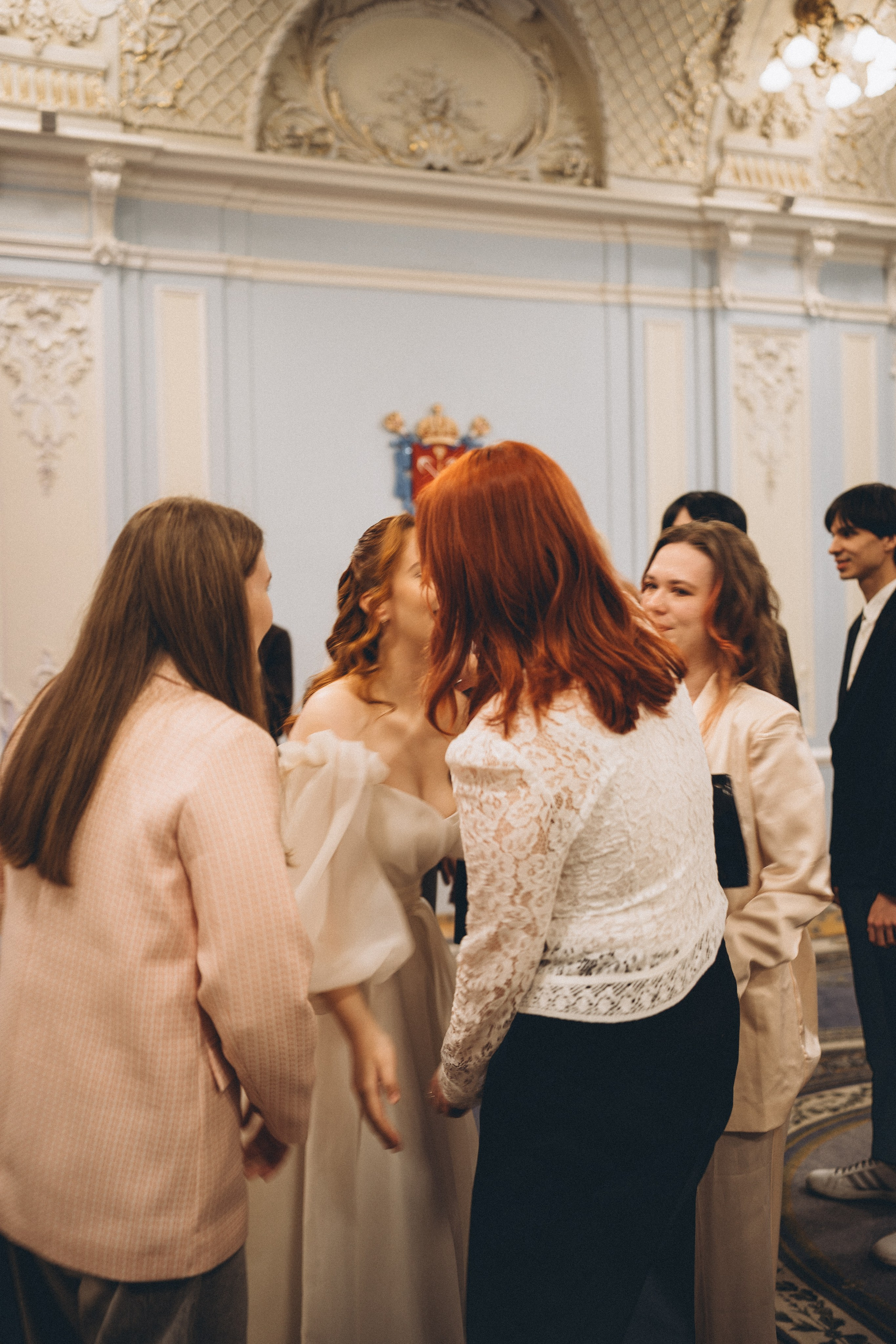 СВАДЕБНАЯ СЬЕМКА ВО ВТОРОМ ДВОРЦЕ С ГОСТЯМИ И ПРОГУЛКА В ТАВРИЧЕСКОМ САДУ. Профессиональный фотограф, Санкт-Петербург — Виктория Богомолова