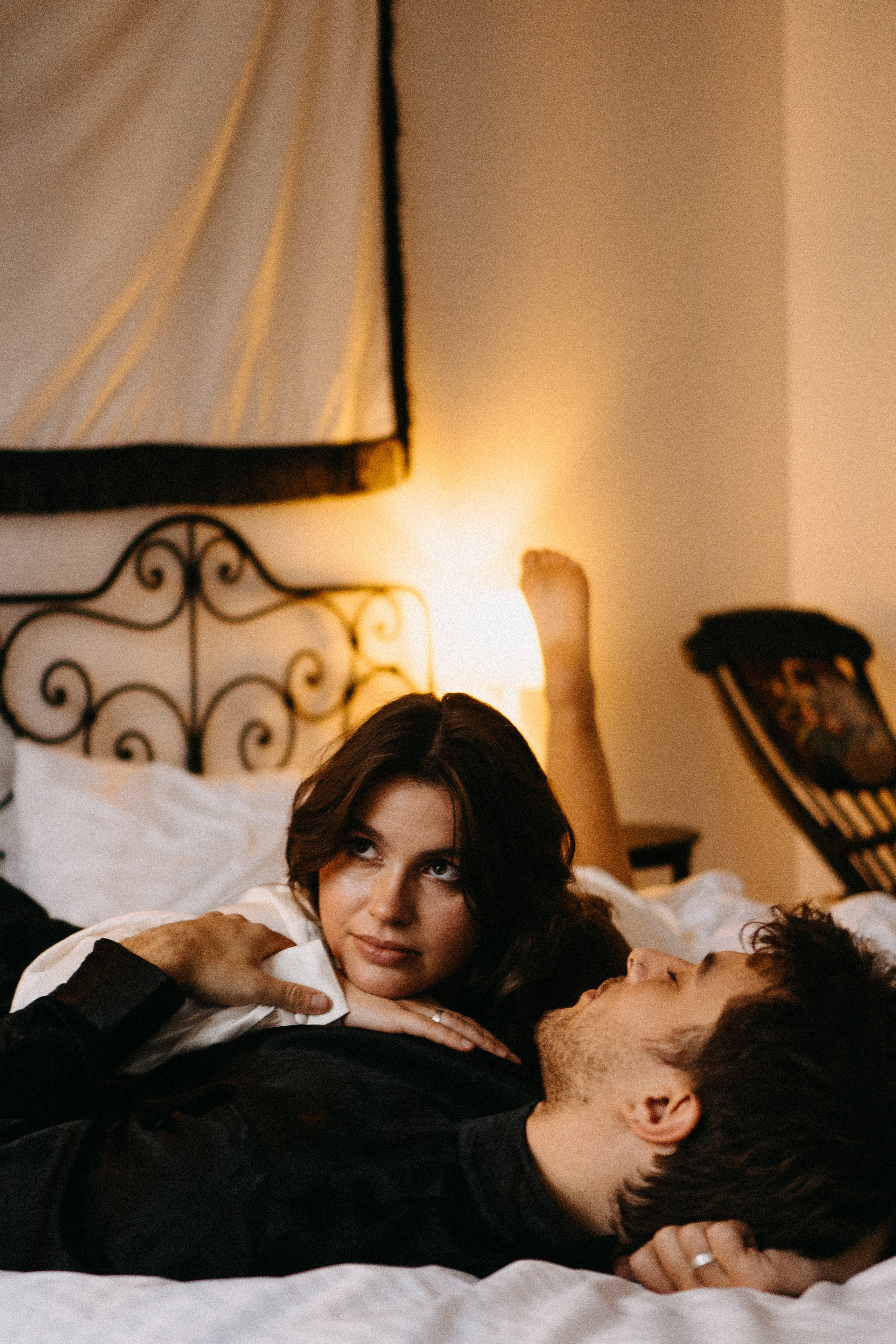 СБОРЫ ЖЕНИХА И НЕВЕСТЫ В УЮТНОЙ КВАРТИРЕ В ЦЕНТРЕ САНТК-ПЕТЕРБУРГА. Профессиональный фотограф, Санкт-Петербург — Виктория Богомолова