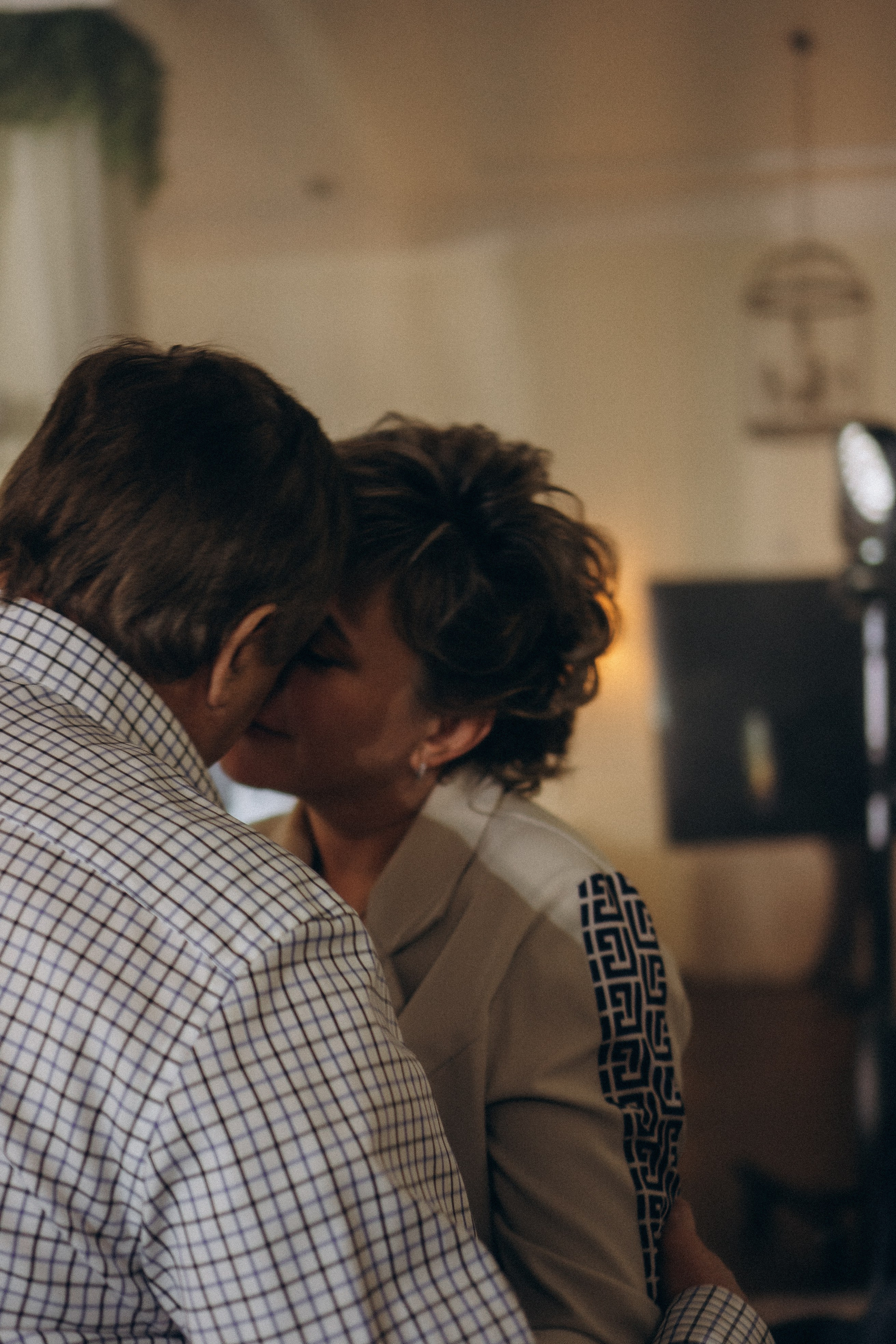 СВАДЕБНАЯ СЬЕМКА СБОРОВ В ОТЕЛЕ И ВЫЕЗД НА ЦЕРЕМОНИЮ (СНЯТО В СИБИРЕ В НИЖНЕВАРТОВСКЕ). Профессиональный фотограф, Санкт-Петербург — Виктория Богомолова