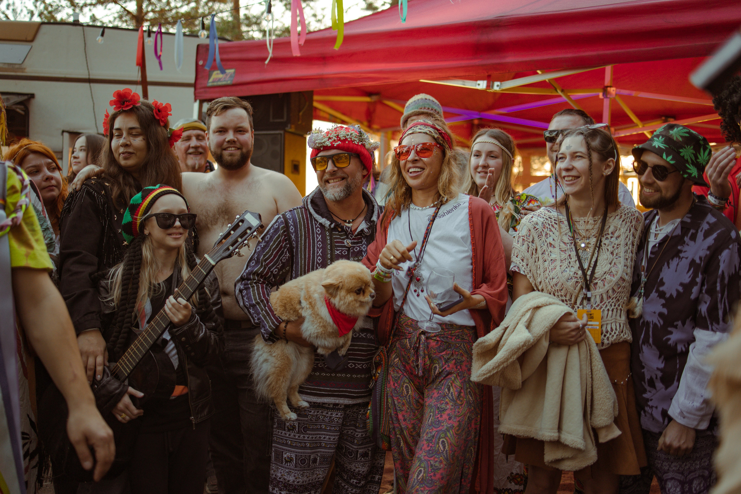 Фестиваль Hello Camper закрытие 2023. Репортажный и портретный фотограф в Санктпетербурге. Видиосъемка мероприятий в Санкт-Петербурге