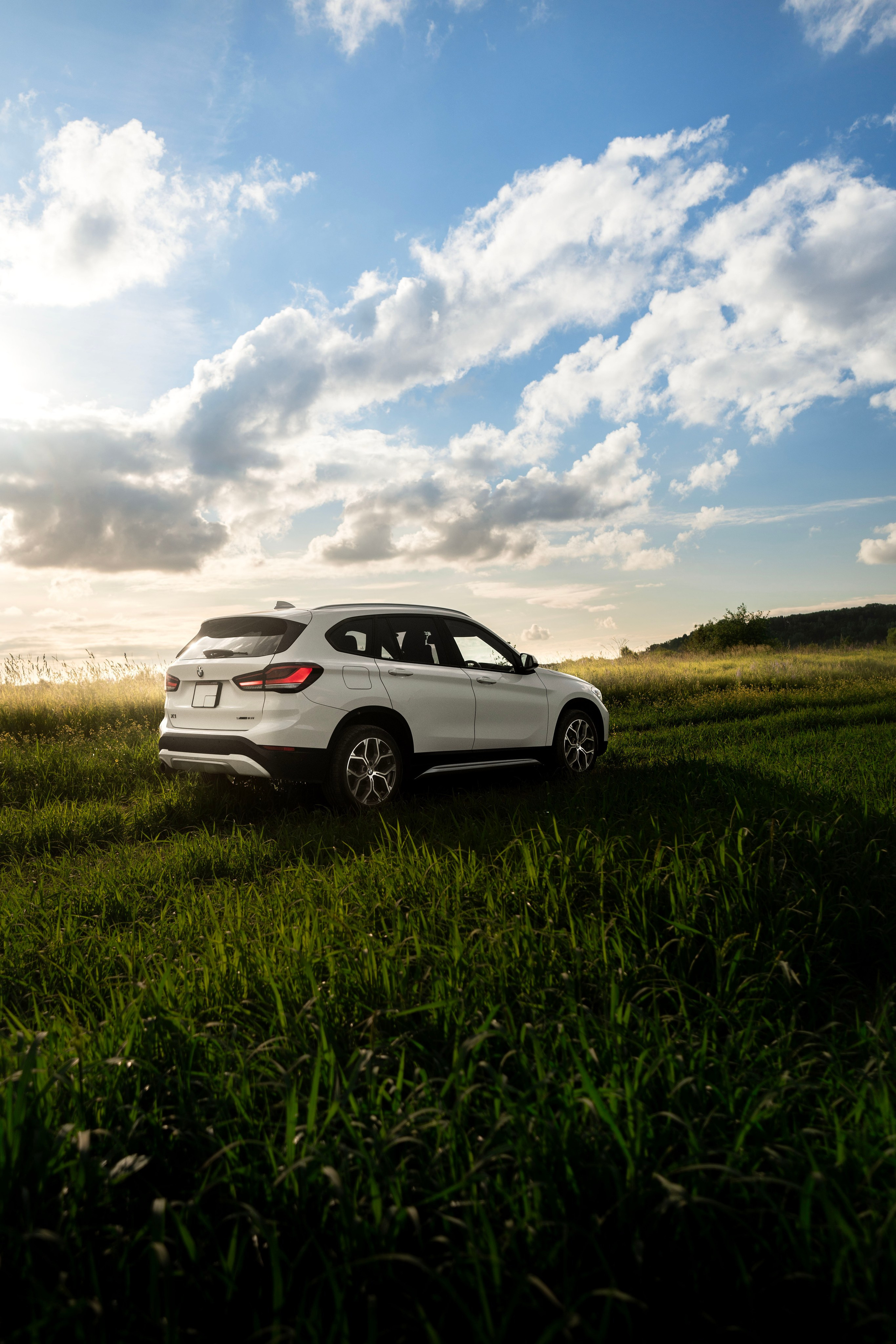 BMW X1. Автомобильный фотограф 3VIPHOTO #Томск