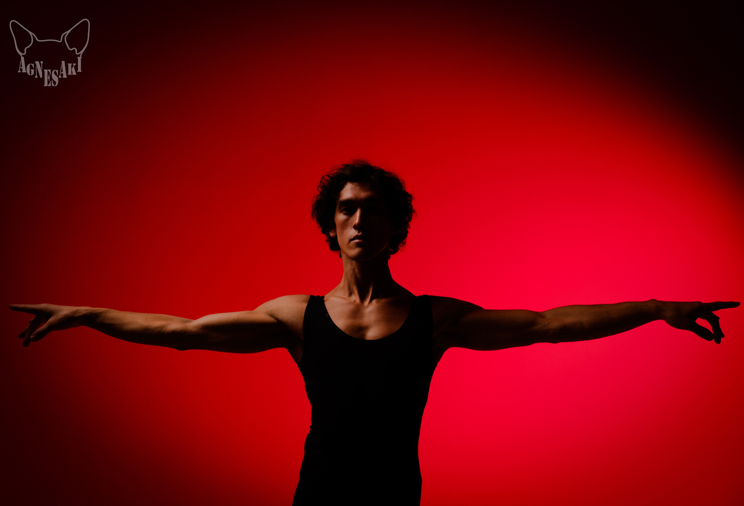 Neon. Agnes Aki  Твой НЮ фотограф в Москве