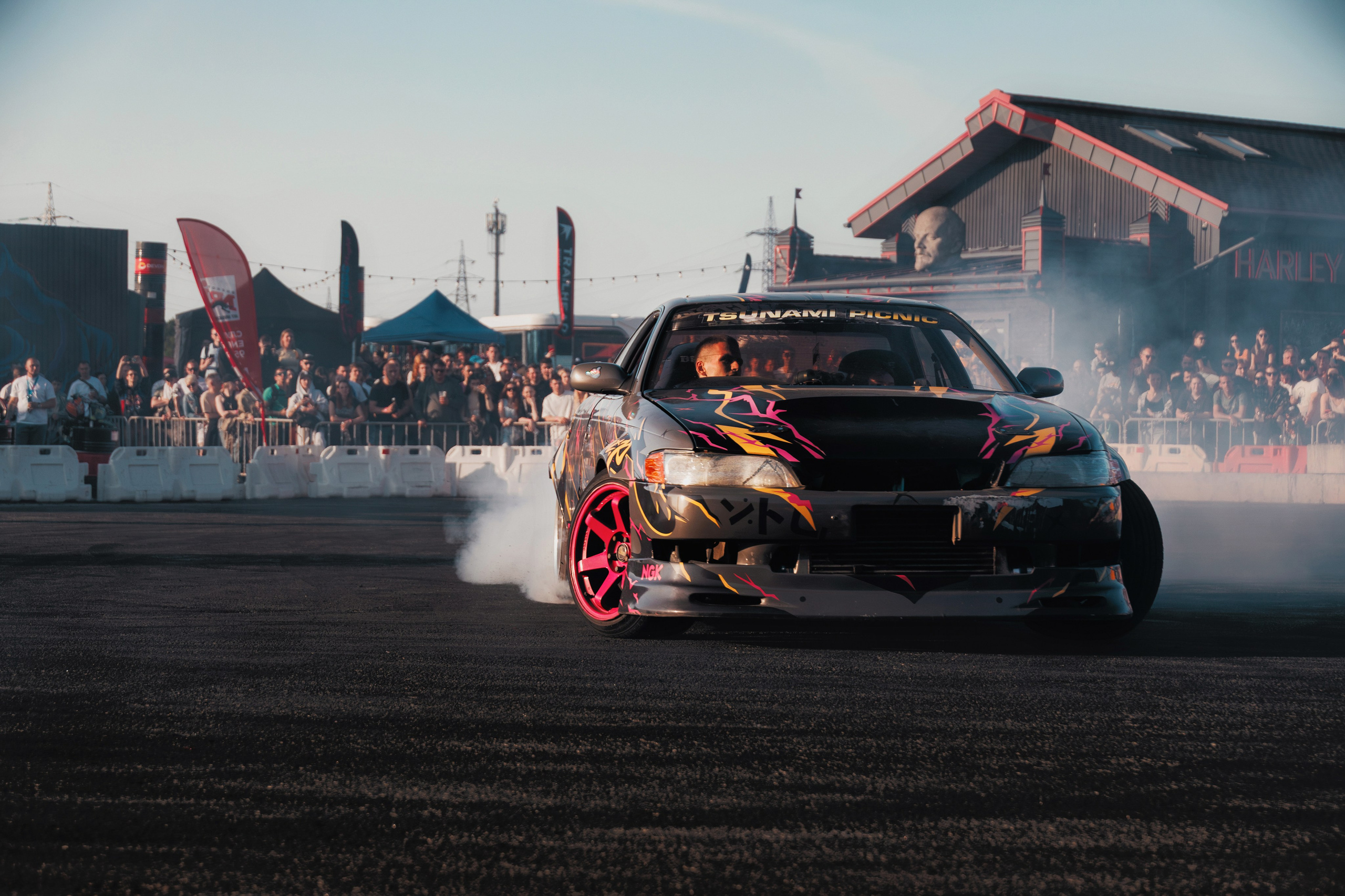 TURBO NIGHT — фоторепортаж с  turbo night легендарной вечеринки в формате автомобильного фестиваля