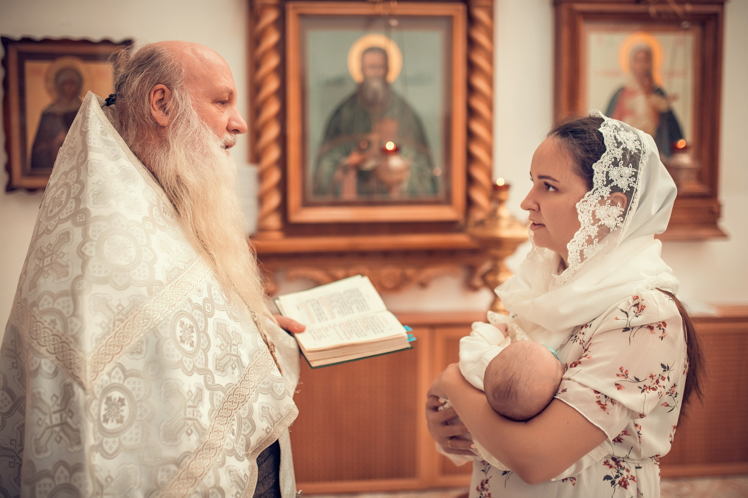 Церковь Похвалы Пресвятой Богородицы. Екатерина Крапивина фотограф церковных Таинств в Нижний Новгороде