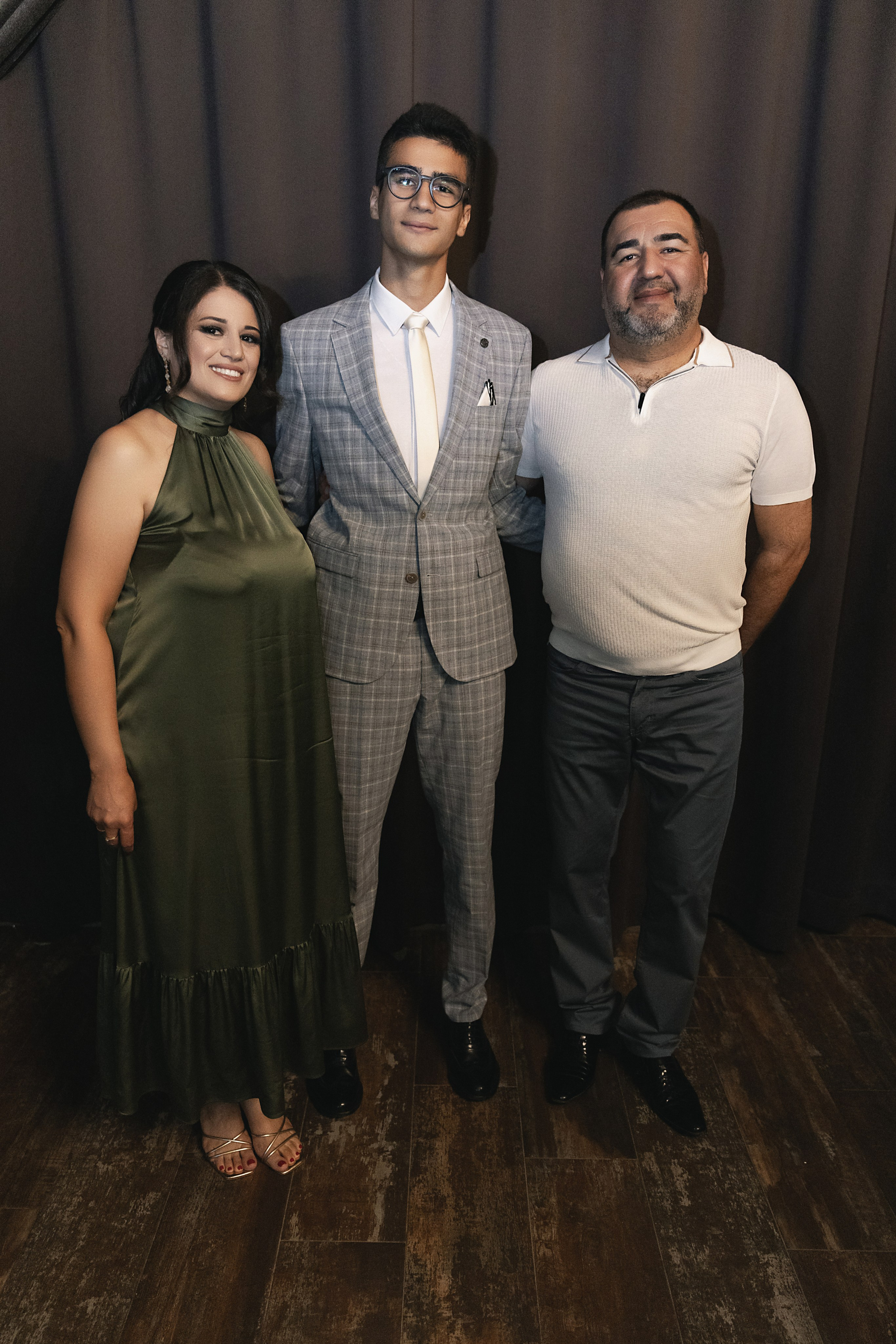 11 класс Гимназия 69. Фотограф и Видеограф в Краснодаре Юлия Солодченко