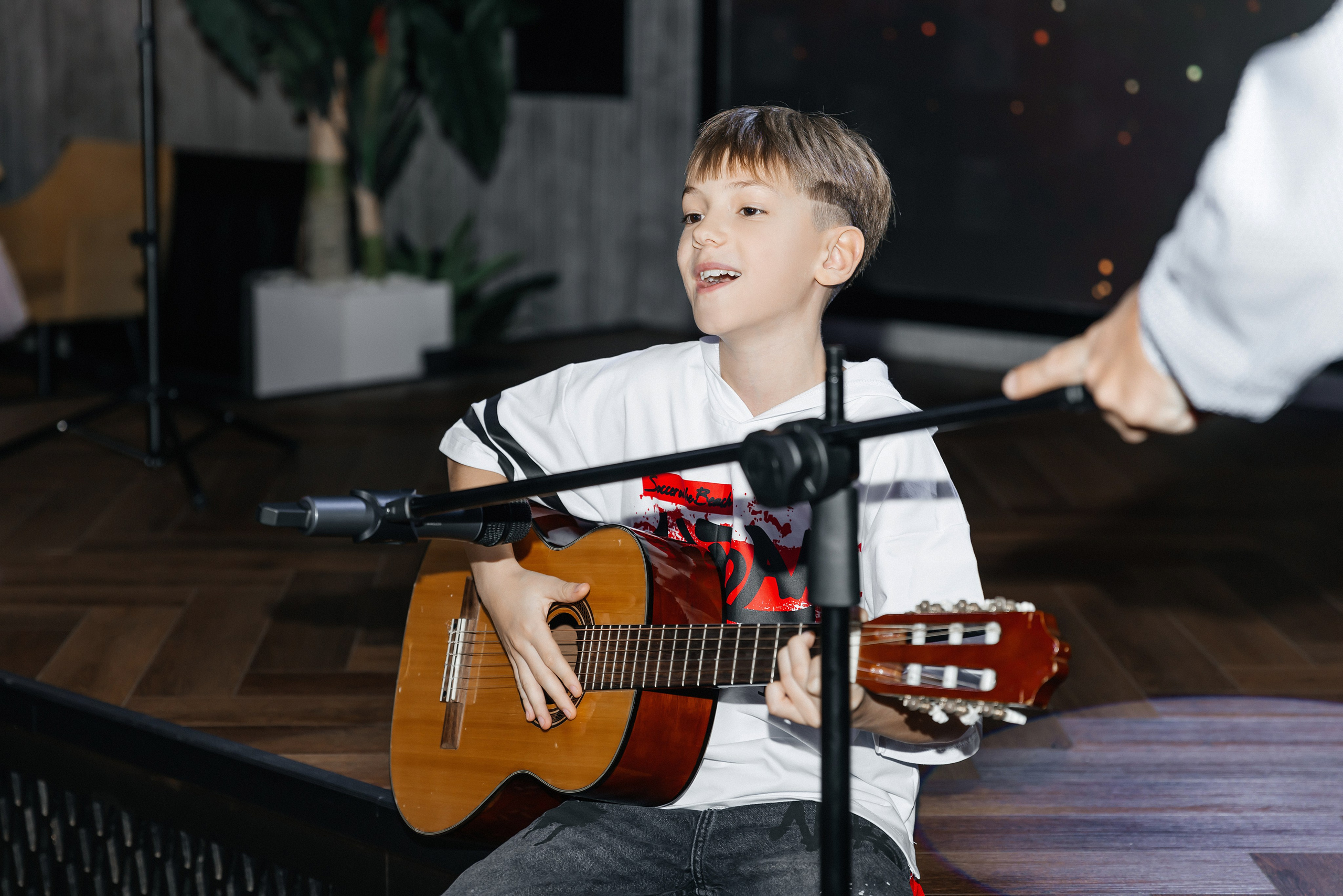 Творческий вечер «Юные таланты» в ресторане Геогранди. Фотограф и Видеограф в Краснодаре Юлия Солодченко