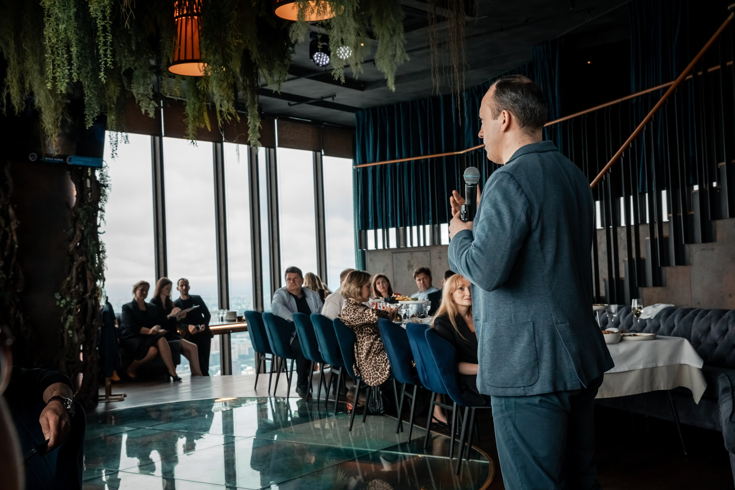 Открытие премиального клуба ABOSS | Ресторан Birds. Фотограф брендов и бизнеса в Москве Алексей Сентюрин