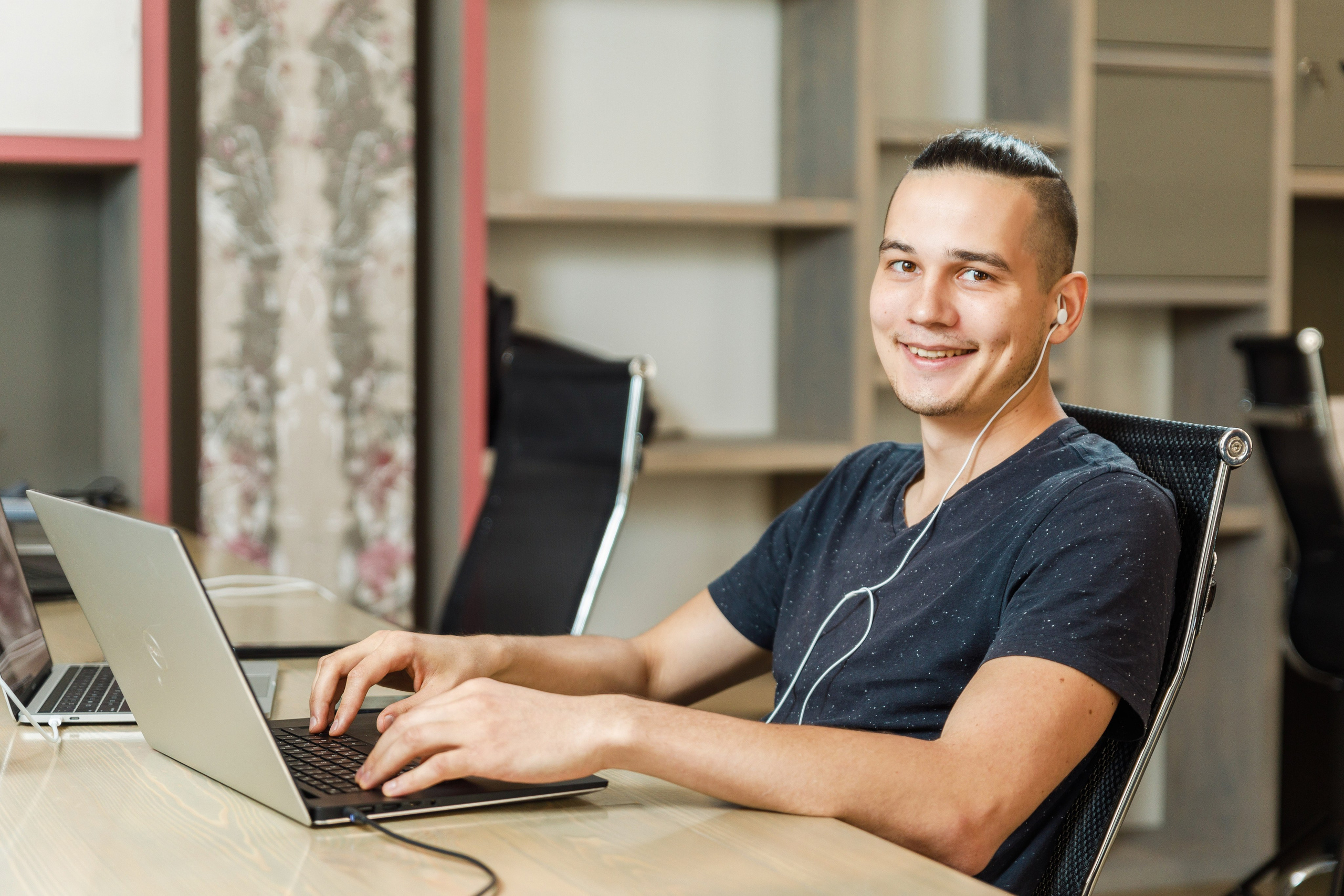 Фотосъемка в офисе. Фотограф Балаев Михаил