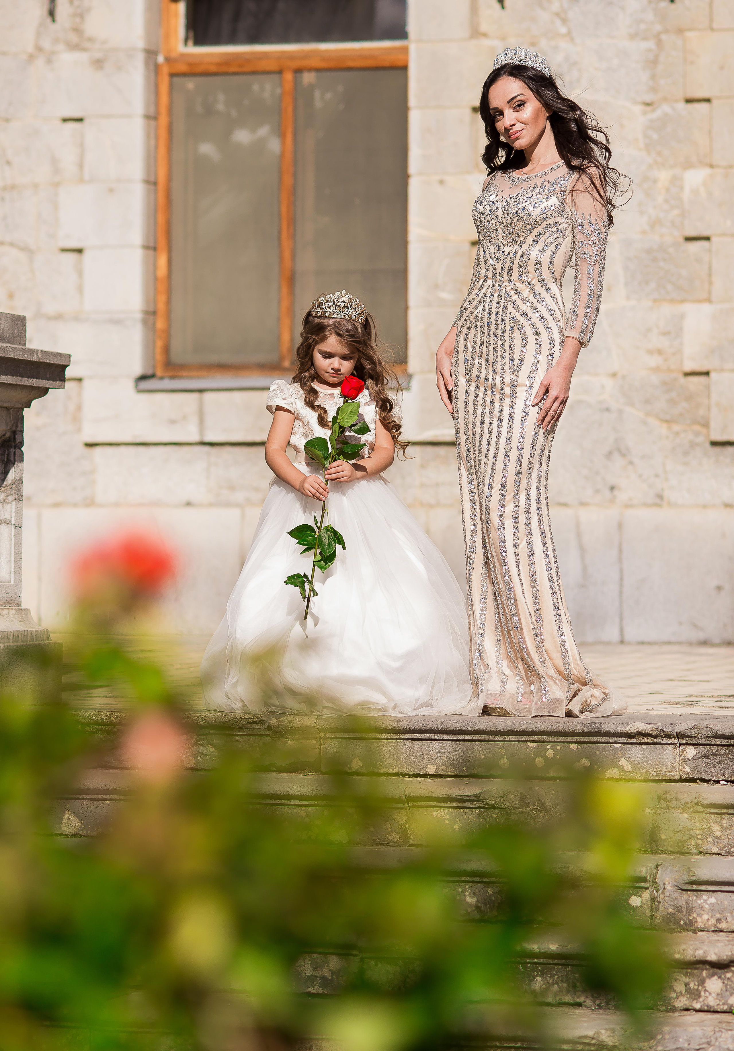 Дворец. Фотограф Ирина Сахарчук Выпускные альбомы для детского сада и школы