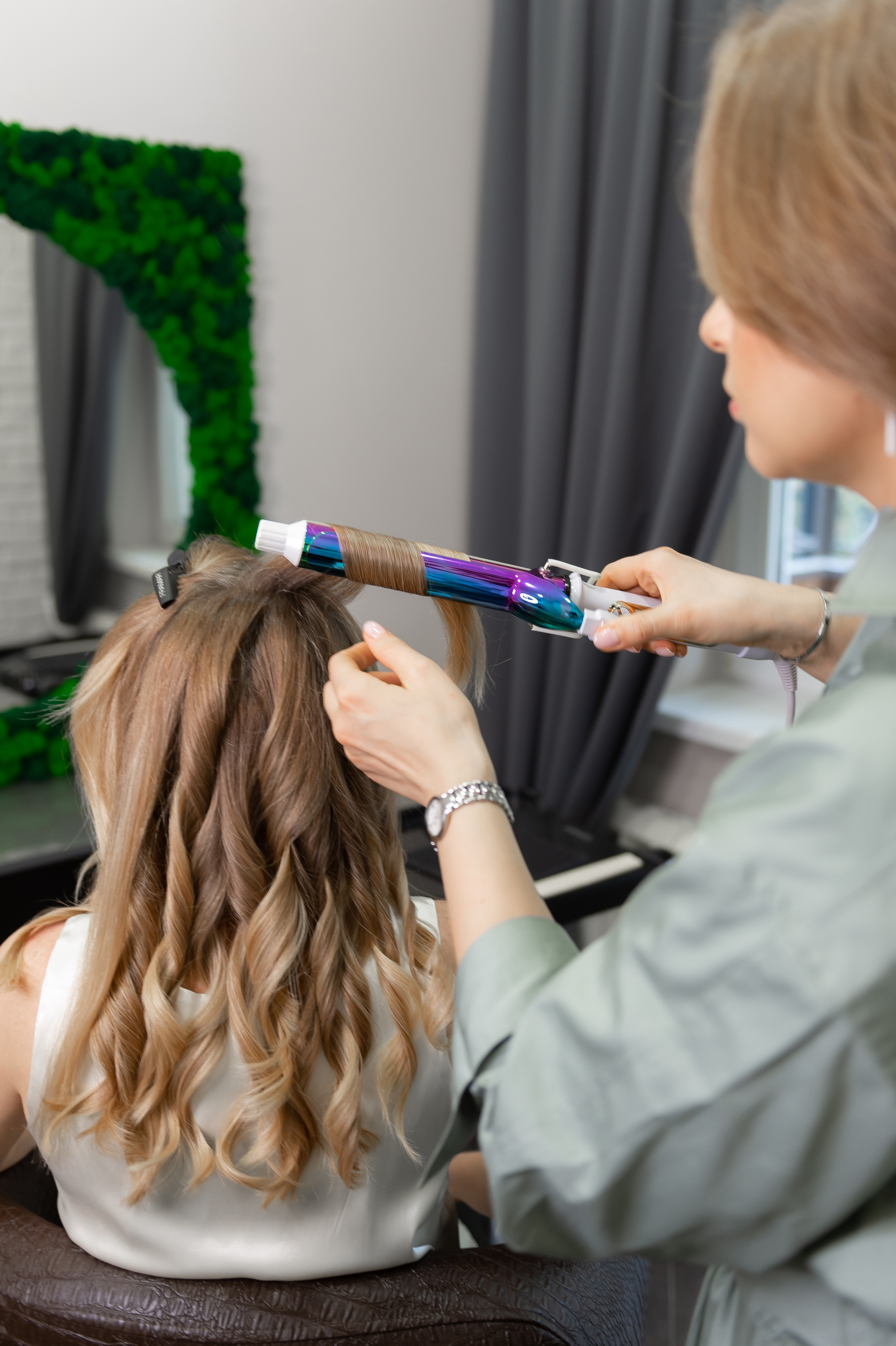 Контент парикмахера-колориста. Фотограф Ирина Сахарчук Выпускные альбомы для детского сада и школы