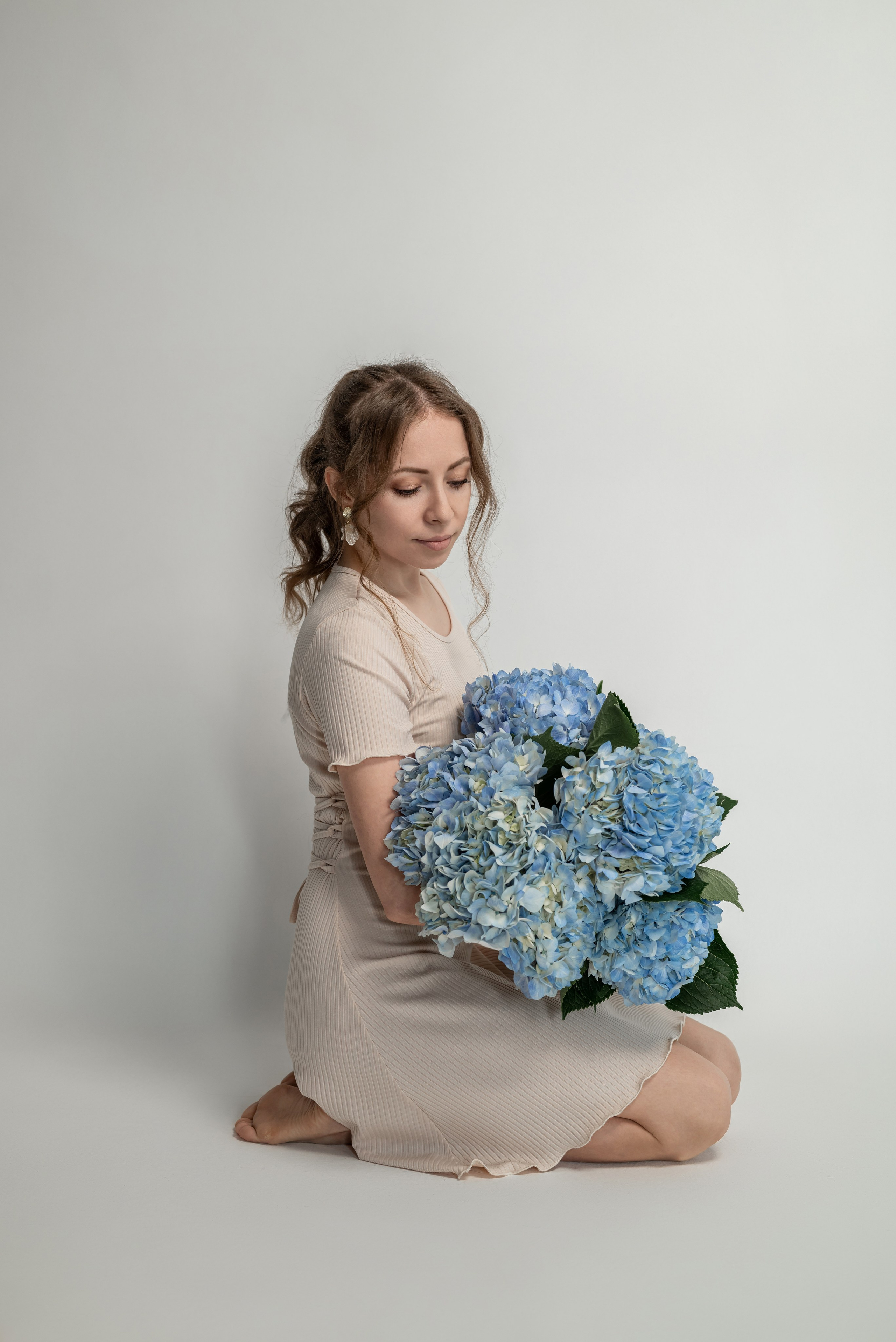 Фотопроект с голубыми гортензиями. Фотограф в городе Салават