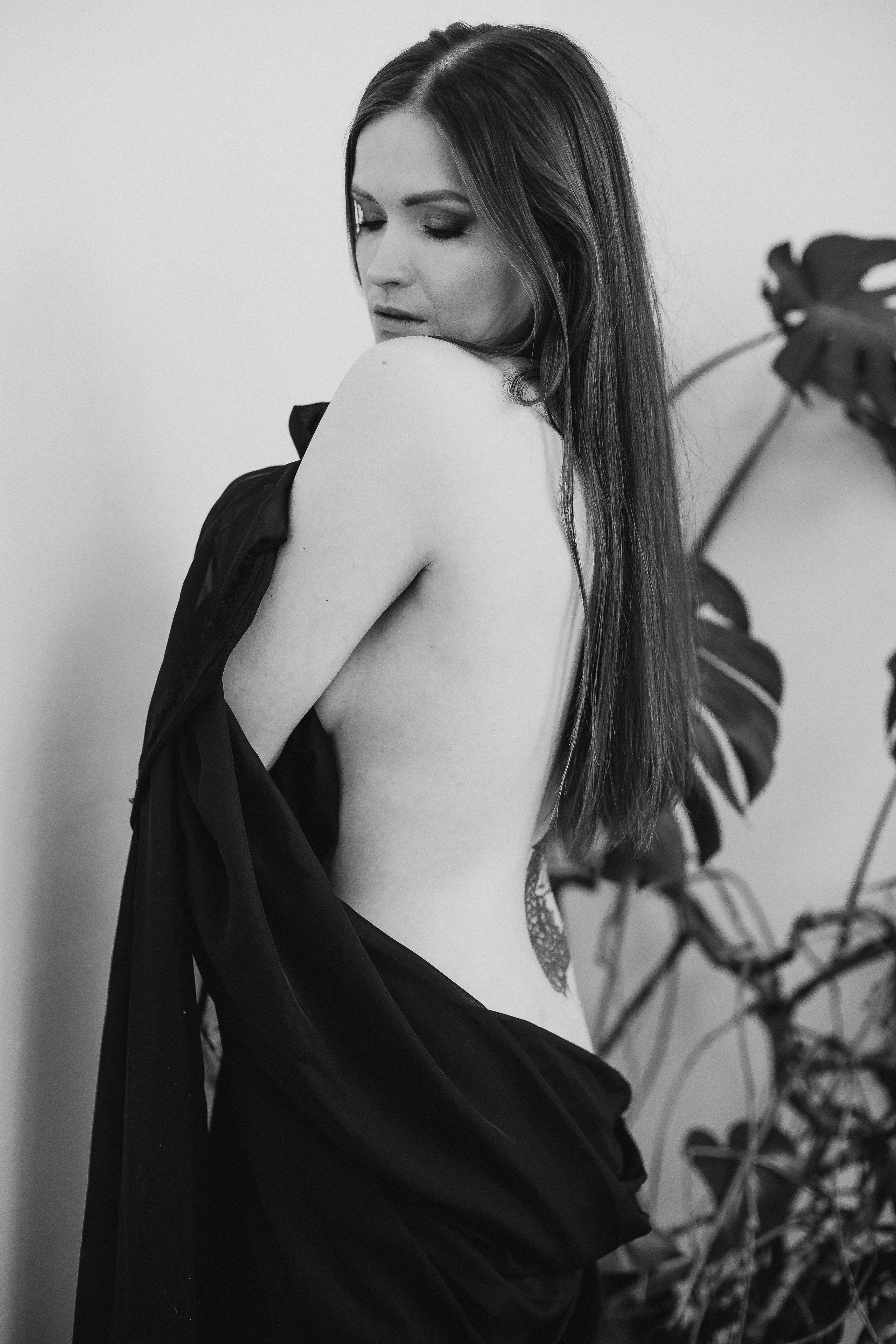 Подборка ню. Креативный и женский Фотограф Омске Наталья Лебедева