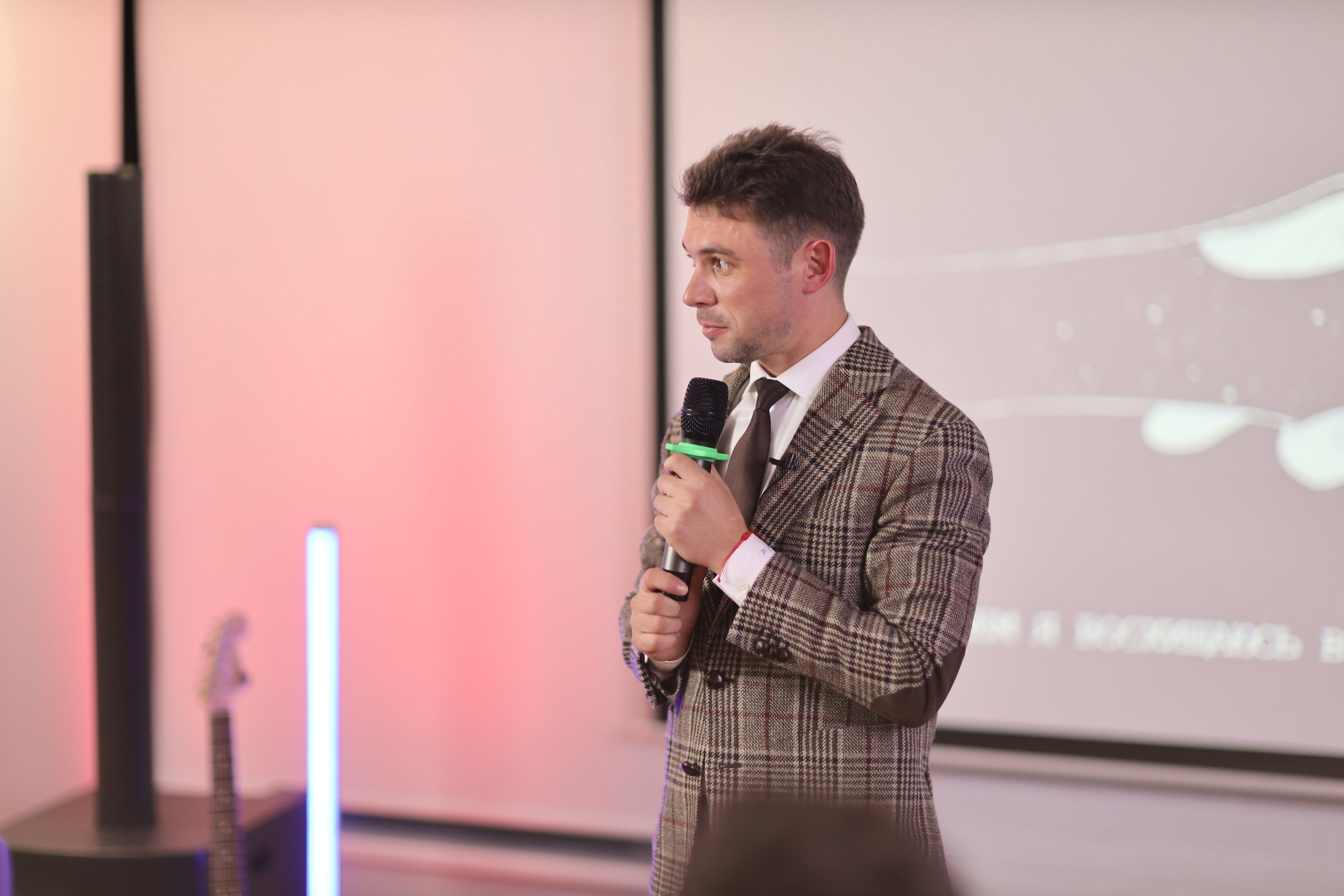 МастерМайнд 1.2. Съемка в студии под ваш запрос, студийные съемки, фотографии архитектурных объектов — Александр Евстигнеев — фотограф Москва