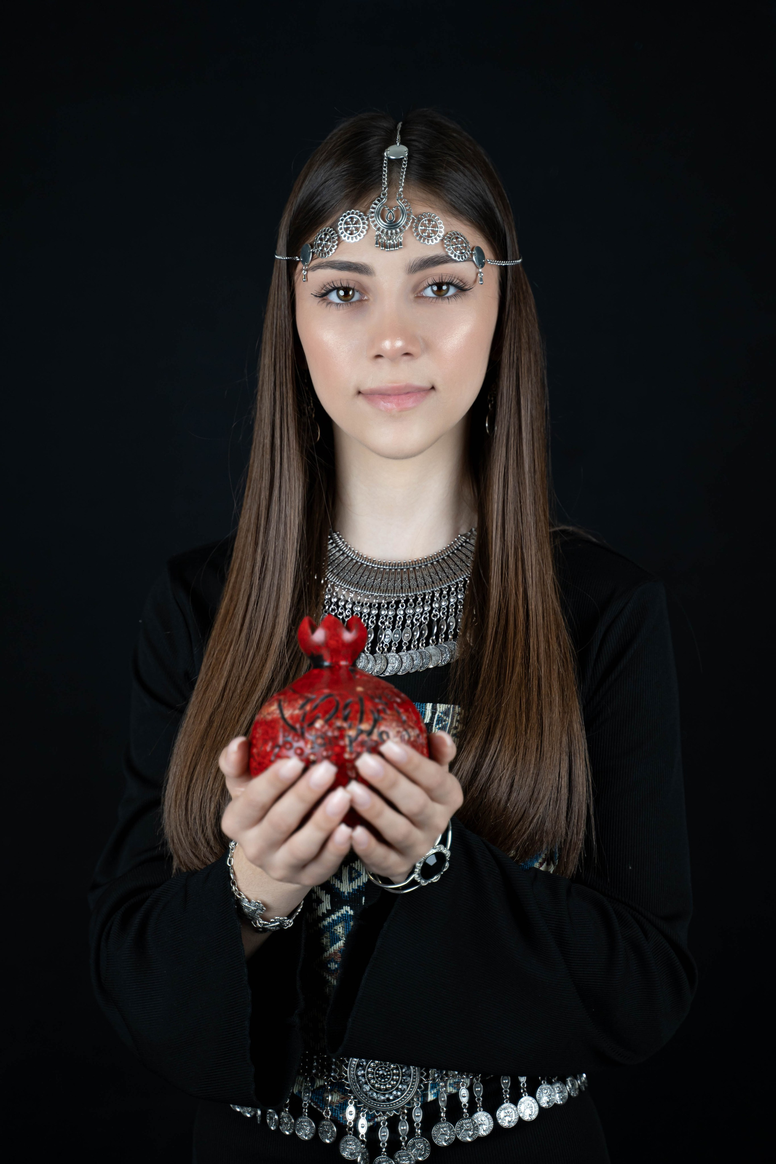 В Армянском таразе. Свадебный фотограф в Краснодаре