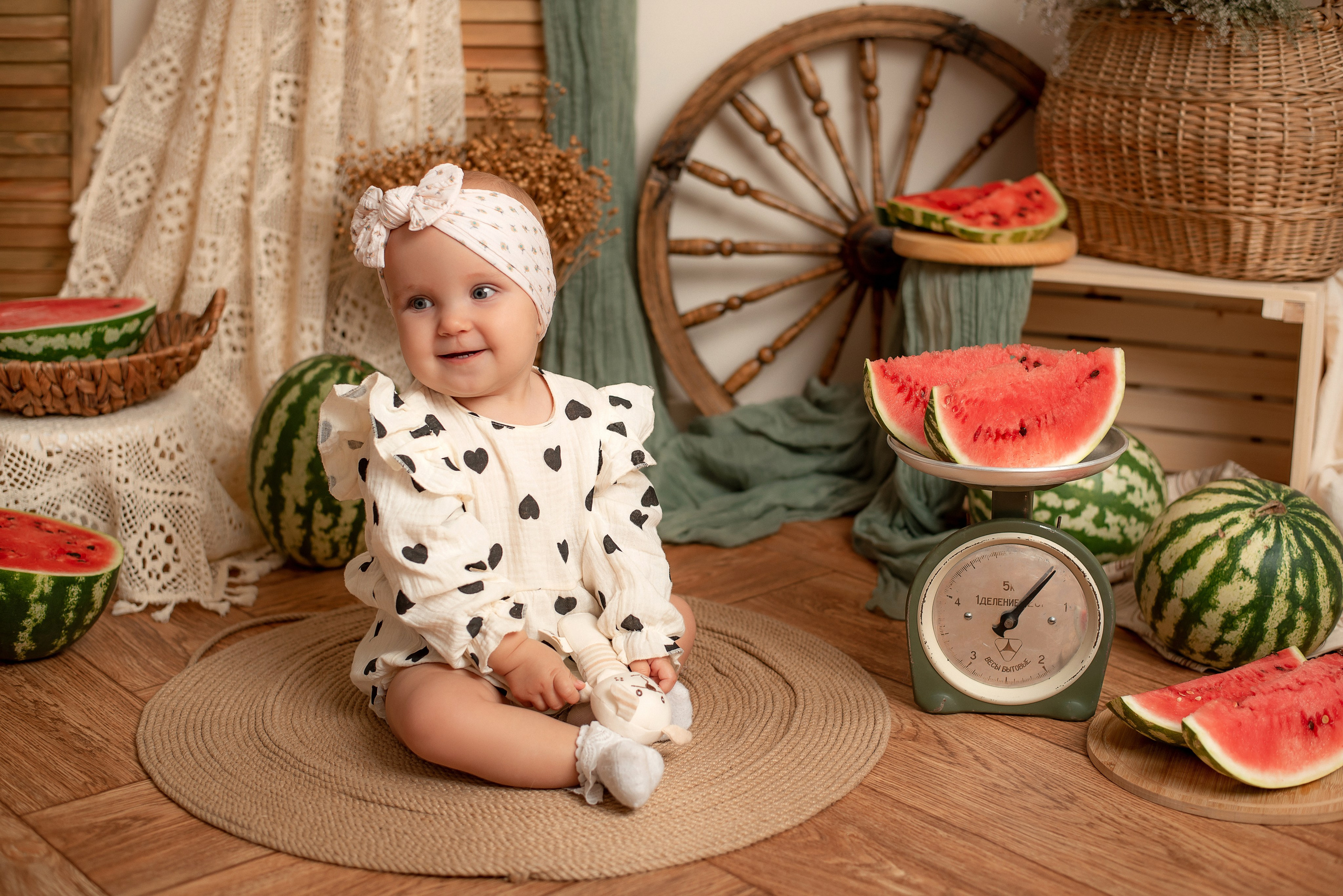 Арбузная фотосессия с Лизой и Софией. Семейный и детский фотограф Наталья Горда