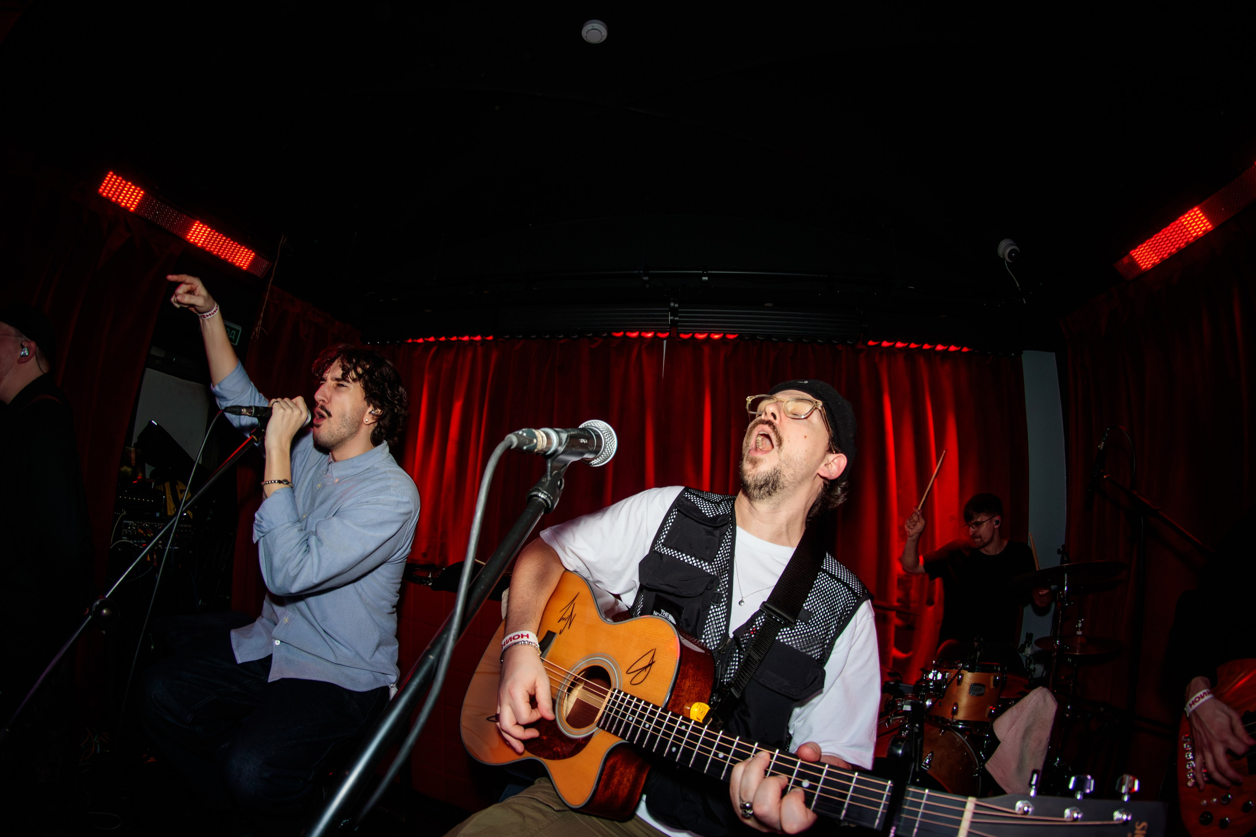 Хмыров акустика. Портретный и концертный фотограф в Санкт-Петербурге Егор Телятников