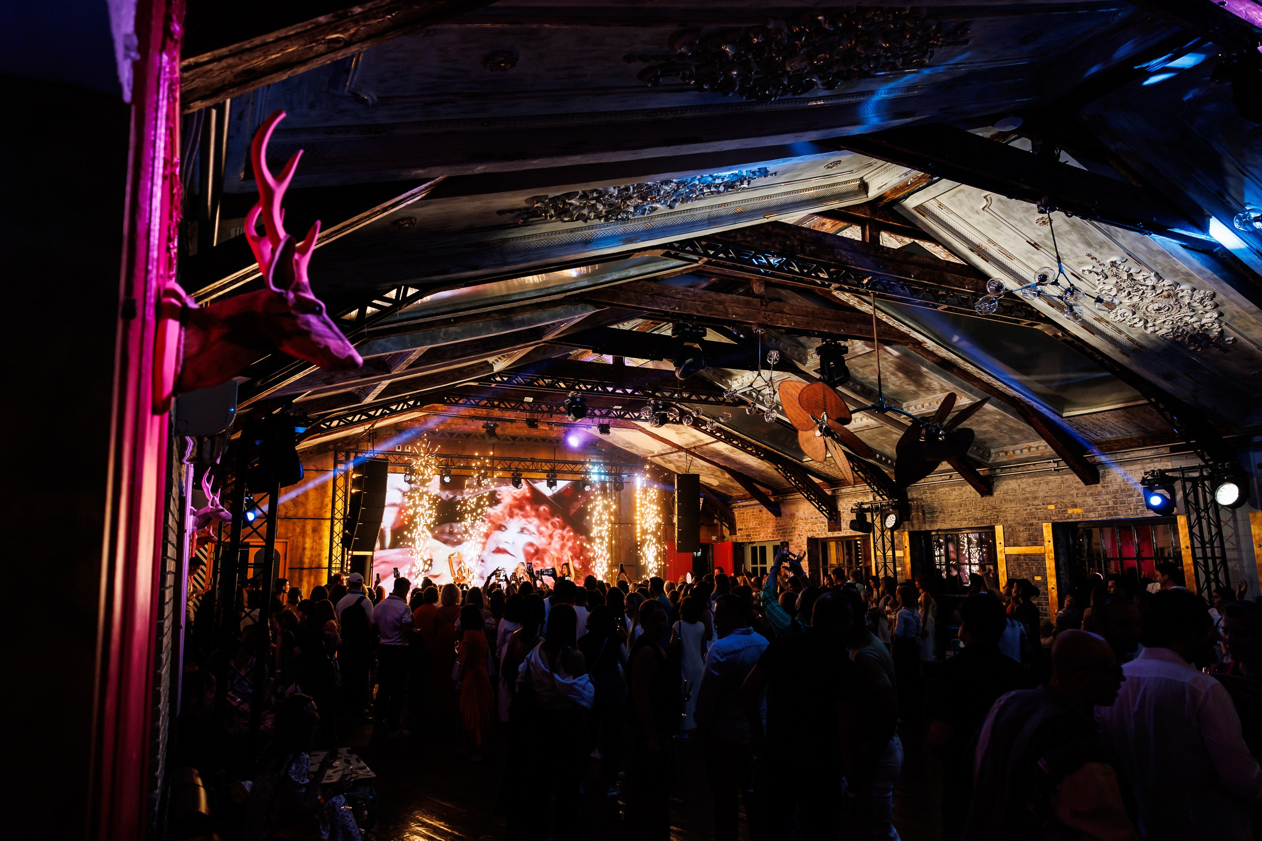EVEREST VIBE good vibes only 16.08.2023. EVEREST PHOTO REPORT
