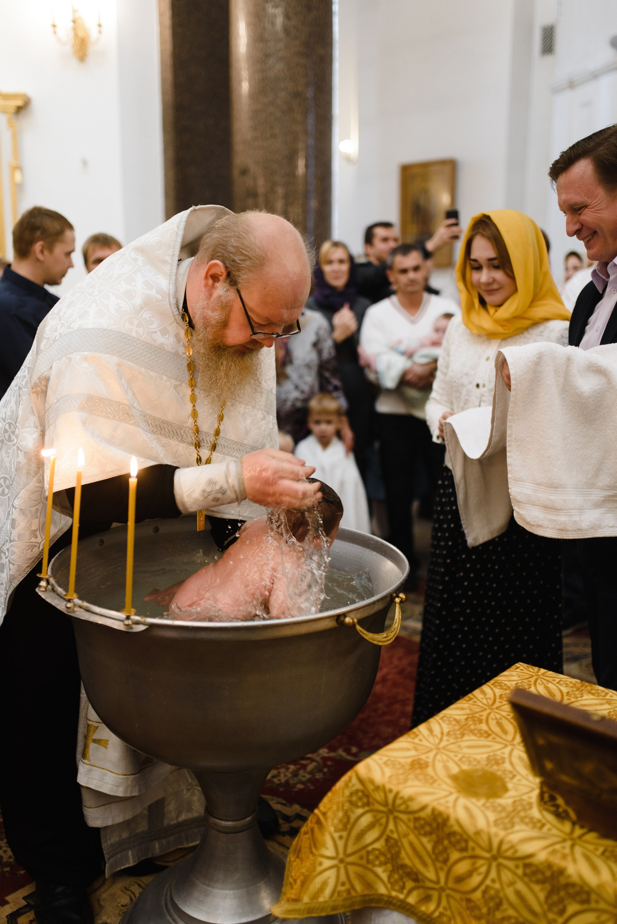 Крещение. Профессиональный фотограф беременности в СПБ. Стильные фотосессии беременности в стиле минимализм и классическая фотография
