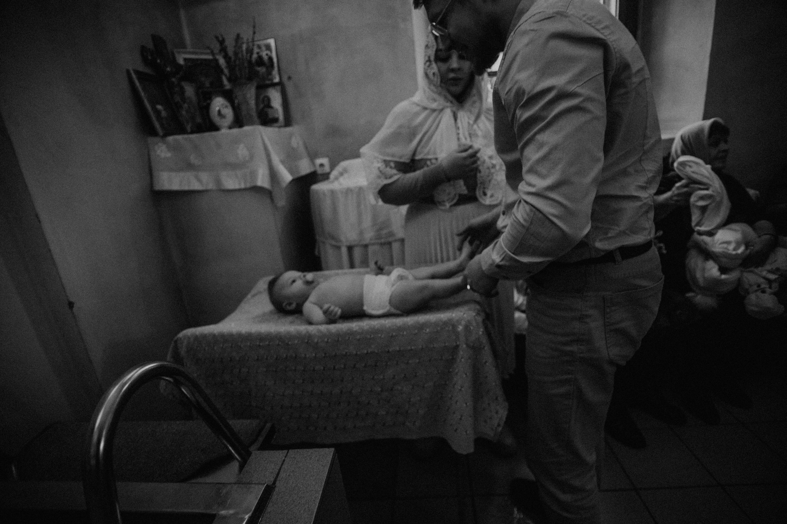 Крещение Аглаи. Венера Гайн. Репортажный фотограф  Тюмень. Обучение фотографии с 0