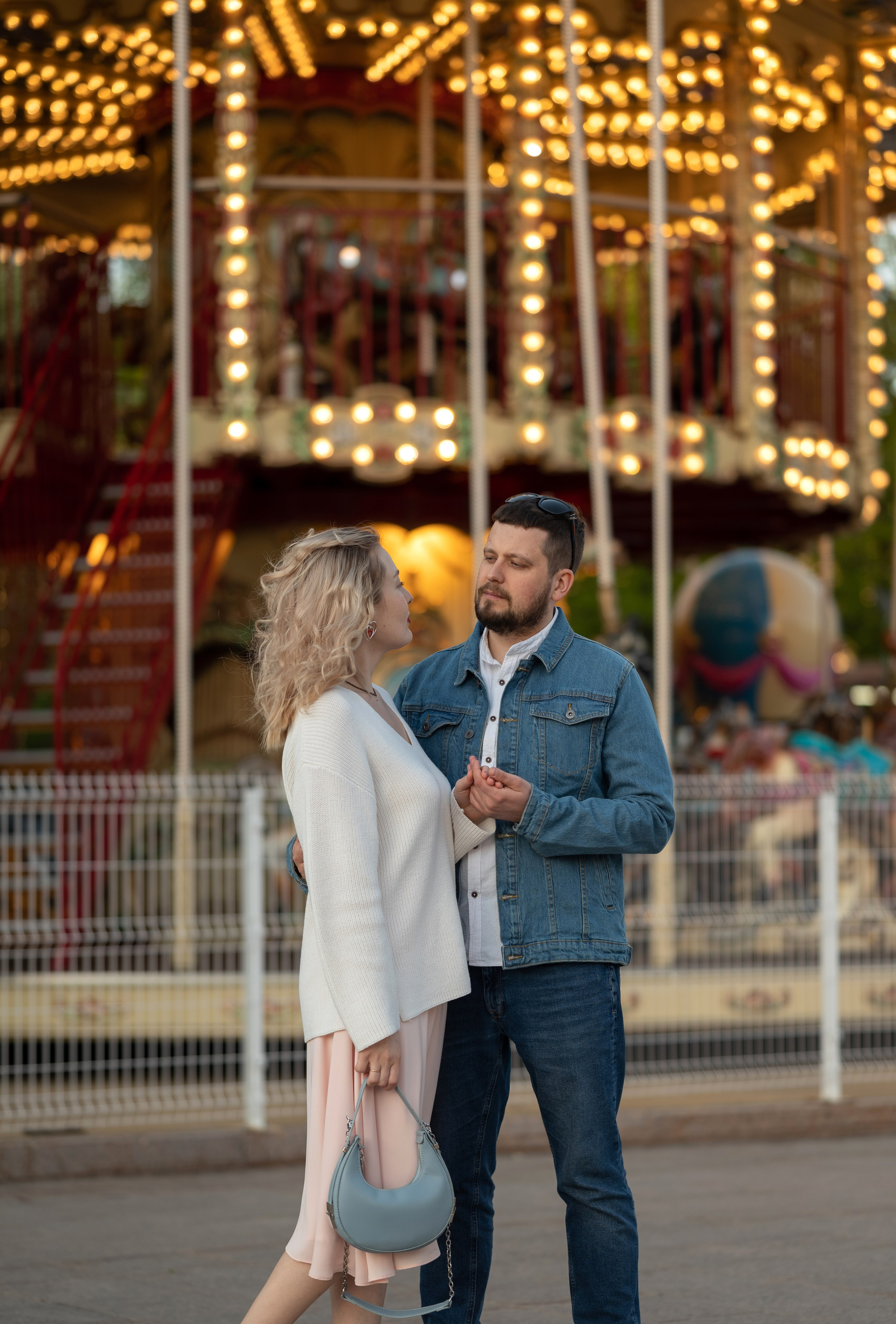 Александр и Яна. Фотопрогулка. Фотограф в Тюмени Голышева Елена