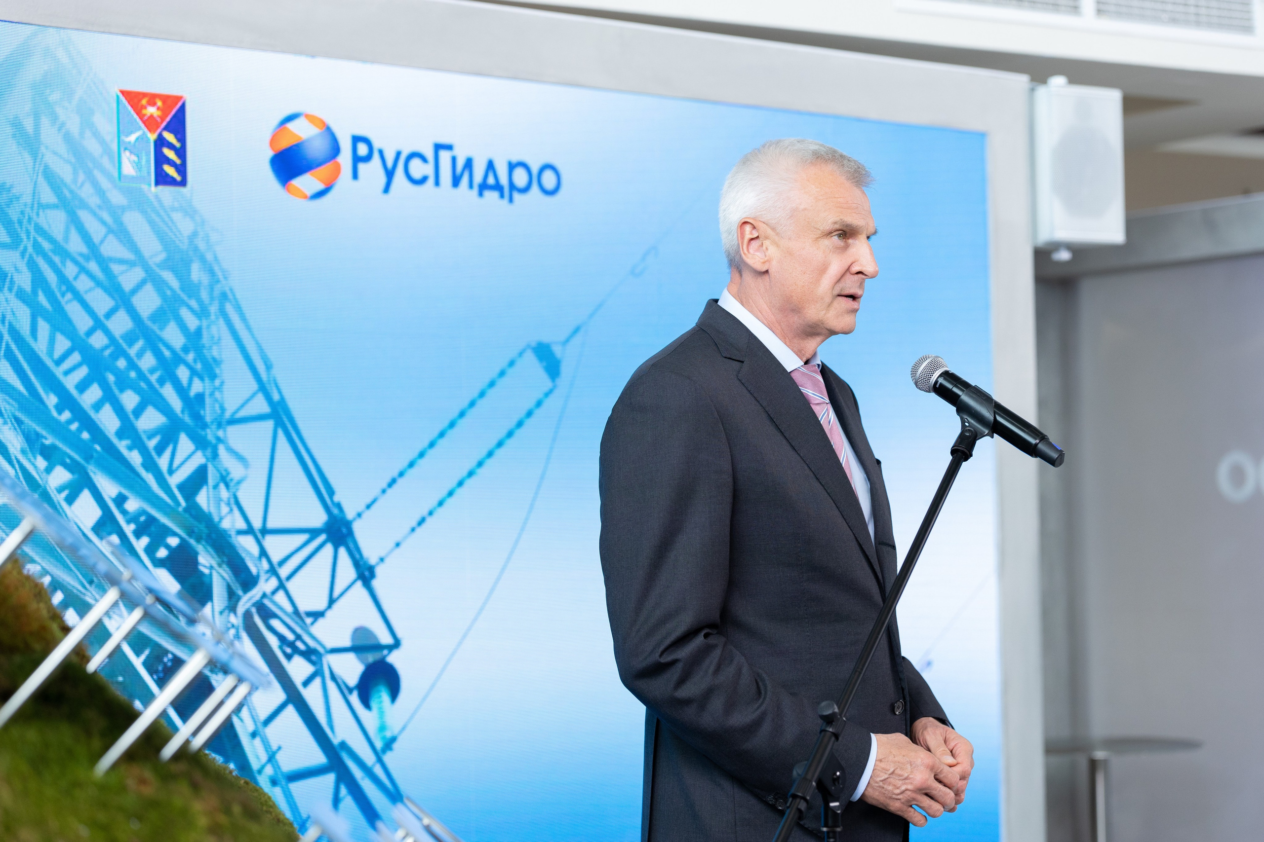 ВЭФ 2025. Олег Катакинов| Репортажный фотограф в городе у моря (Владивосток)