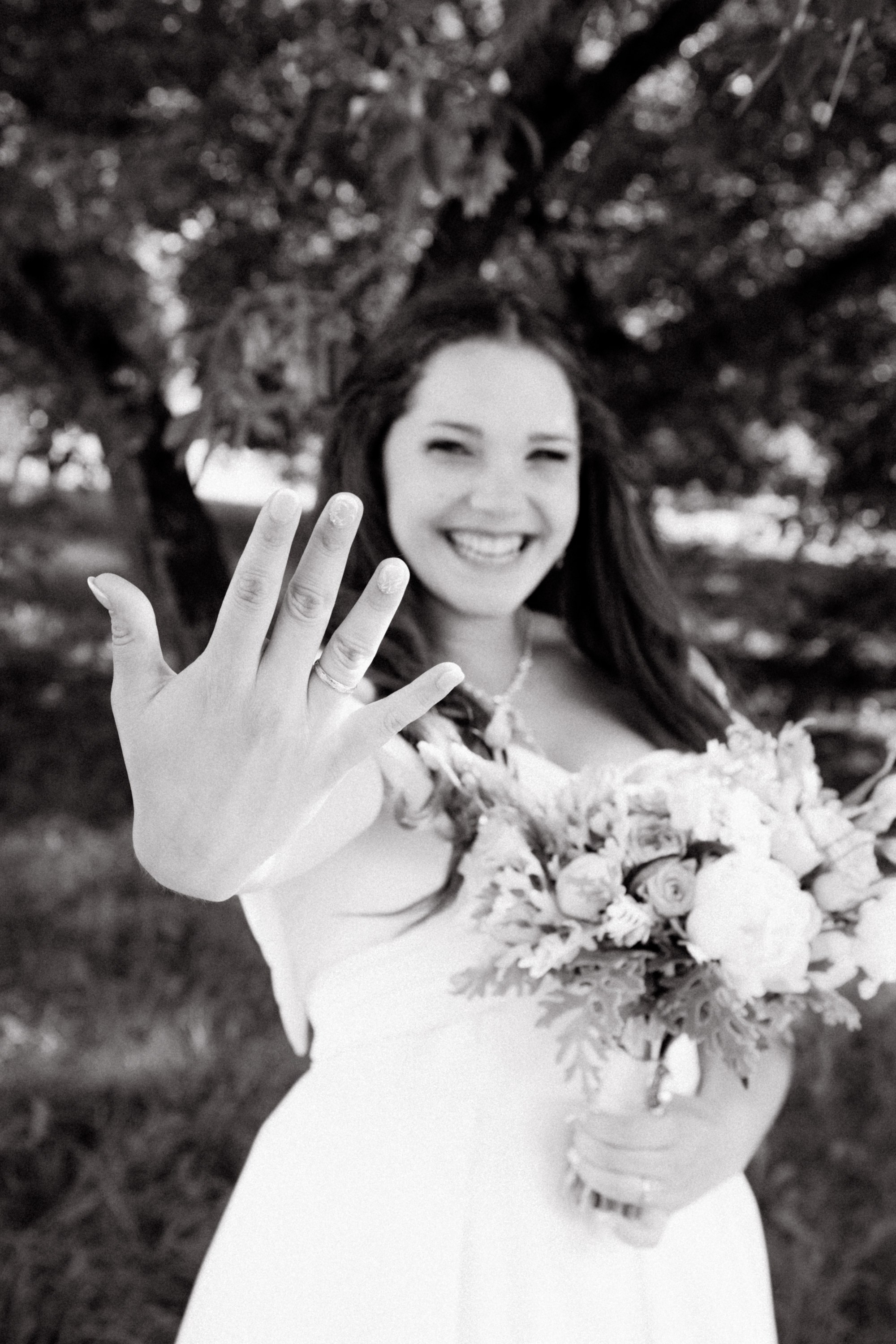 «я выхожу замуж!»