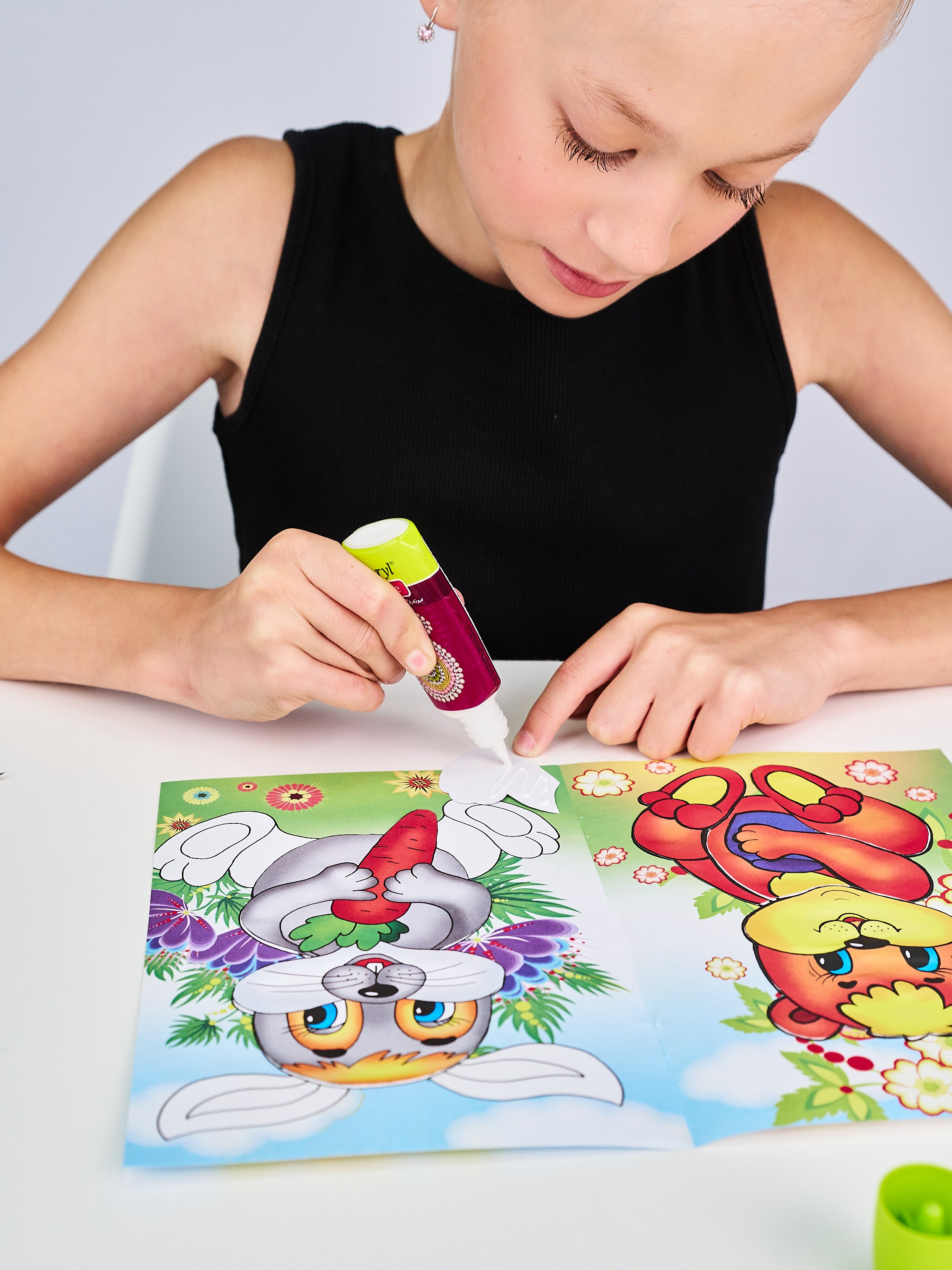 Фото и видео для маркетплейсов — универсальный клей