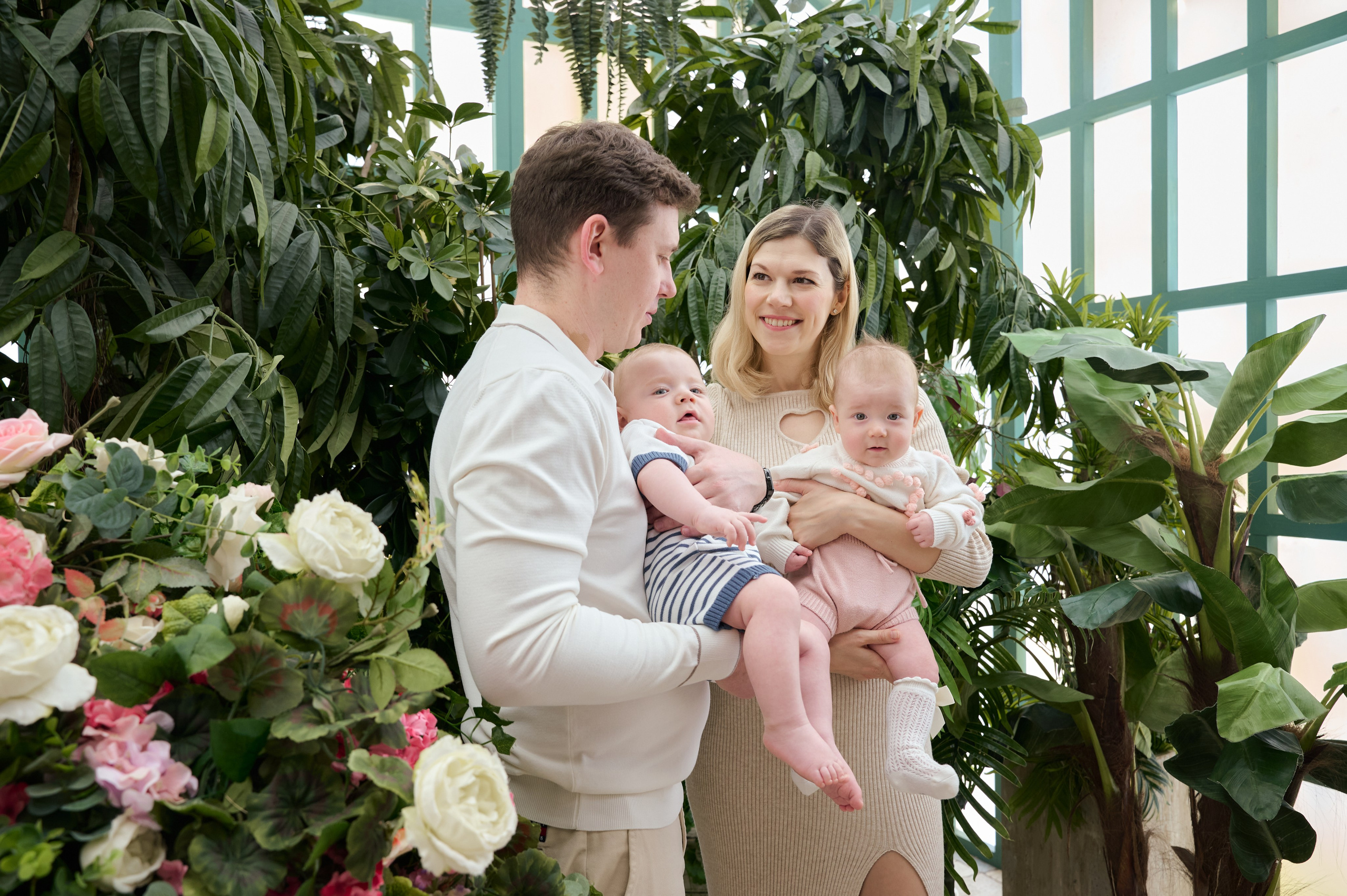 Два ангелочка и лапочка дочка. Миракова Катрин — портретный и семейный фотограф в Москве