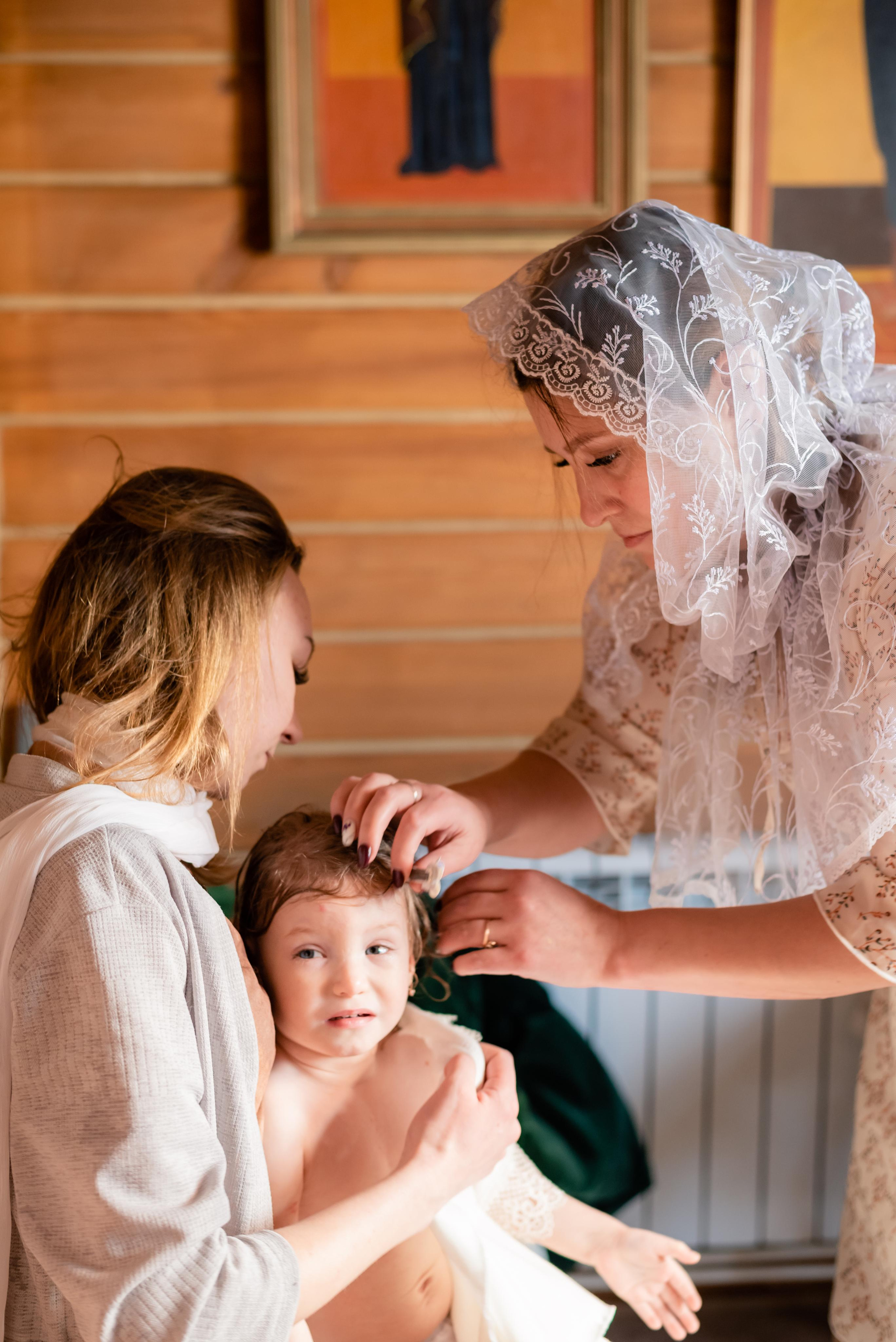 Фотосессия таинство крещения Екатеринбург и Свердловская область. Фотограф новорожденных в Екатеринбурге Анастасия Карманова