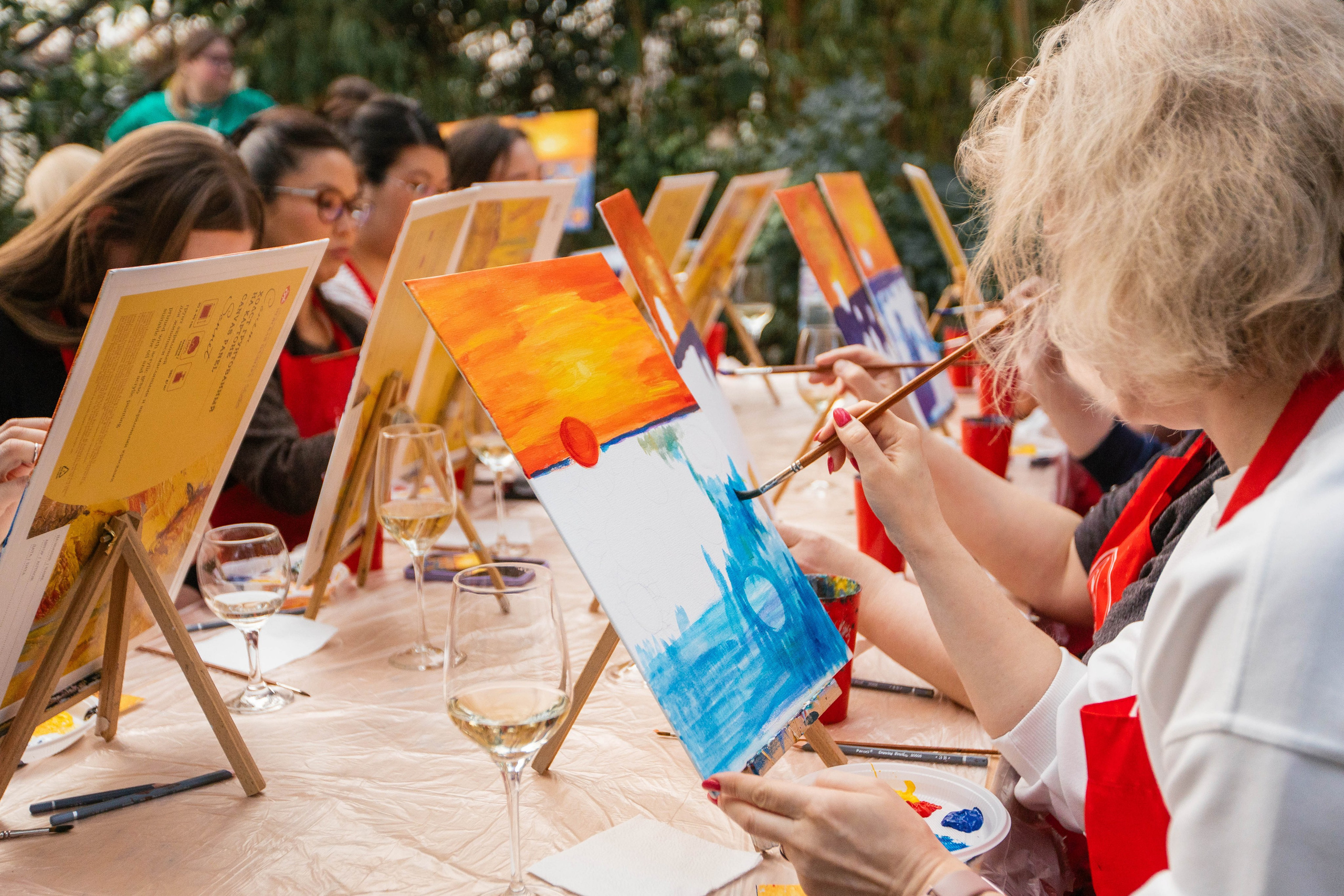 Без бокала нет Шагала. Искусство и вино в Ботаническом саду. Фотограф Анна Чернигова