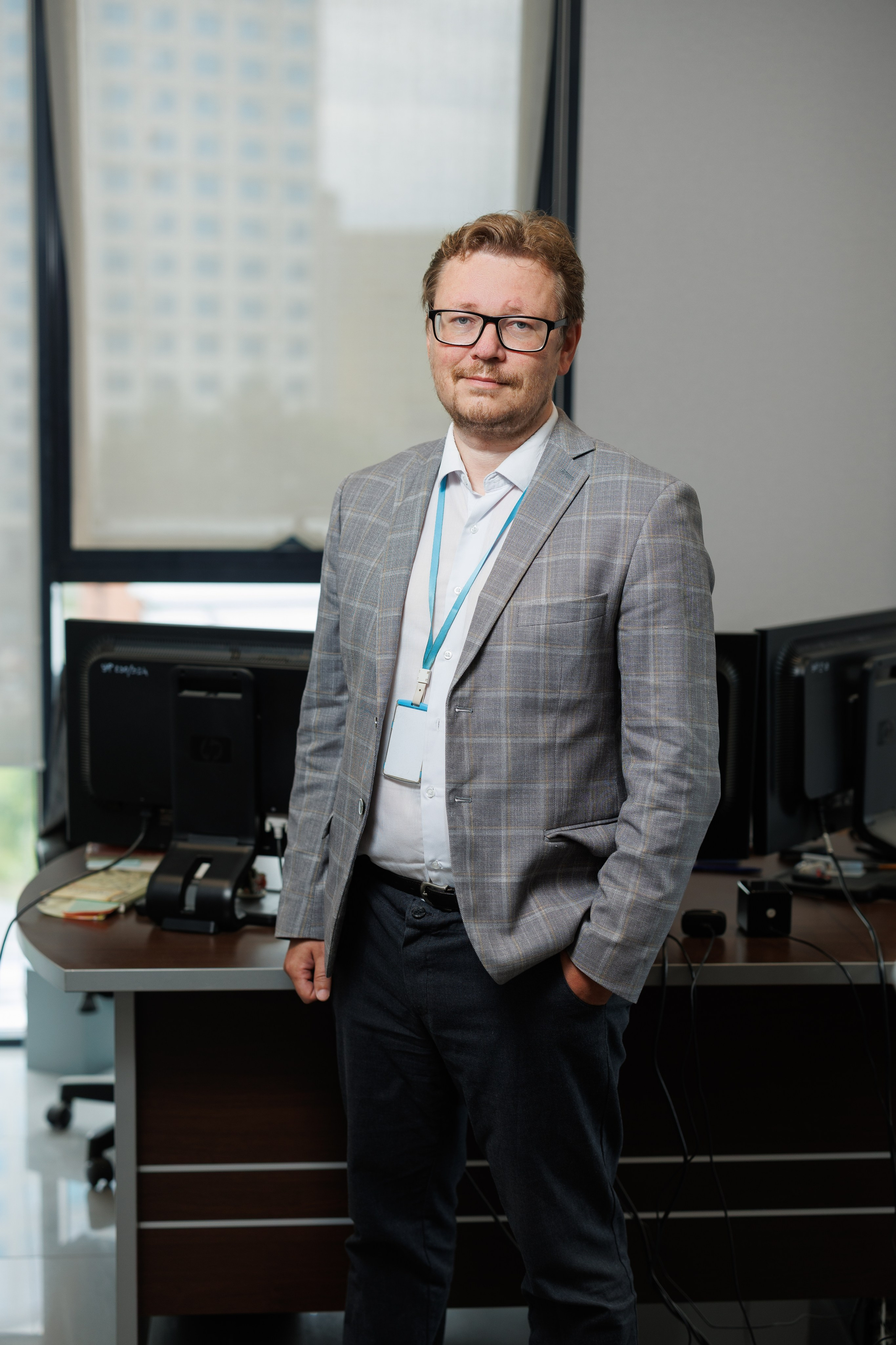 Полметалл — портреты. Контент для бизнеса в Екатеринбурге Полдень Медиа