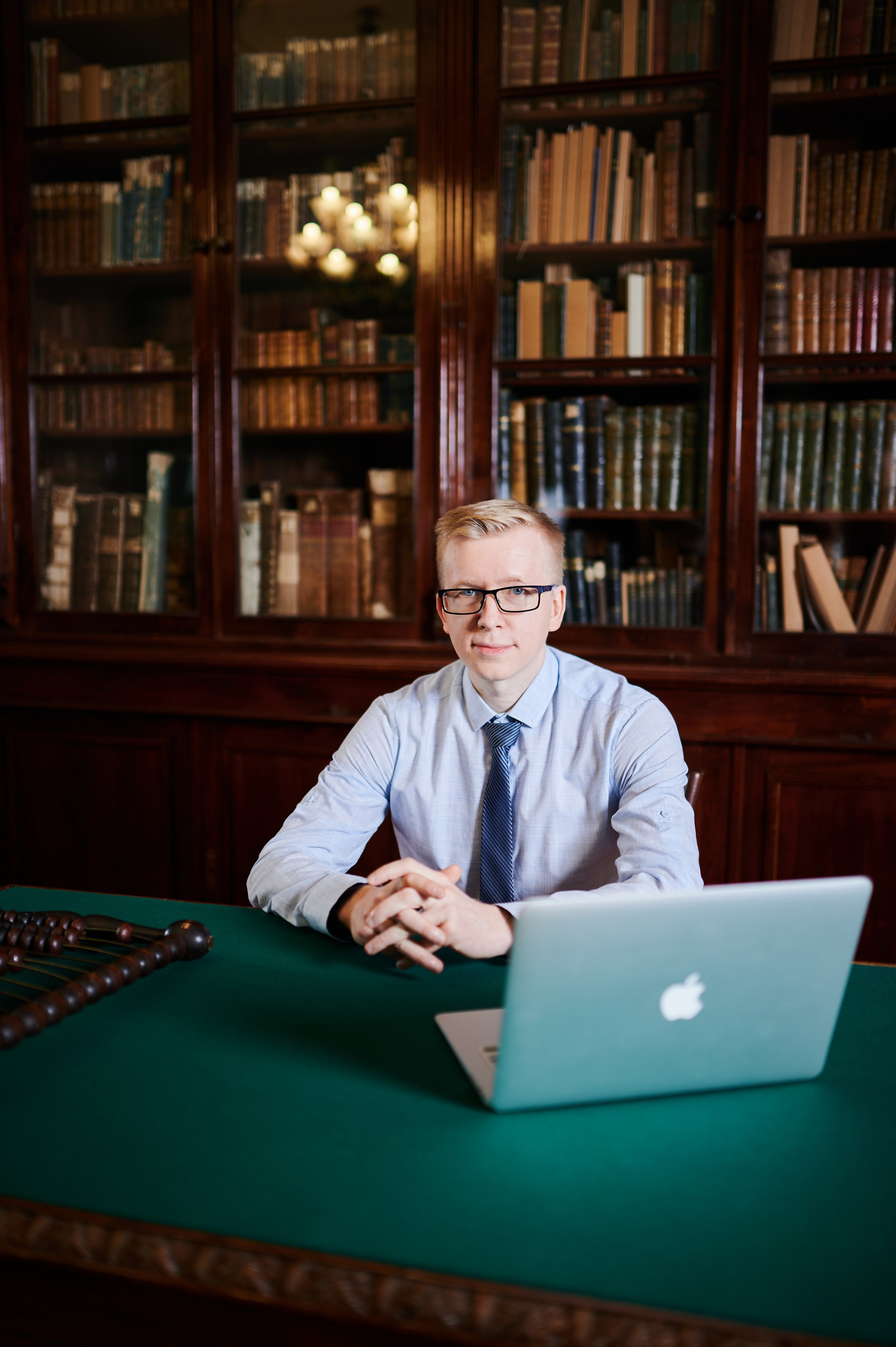 Деловой портрет — Портретная. Коммерческий фотограф в Ульяновске