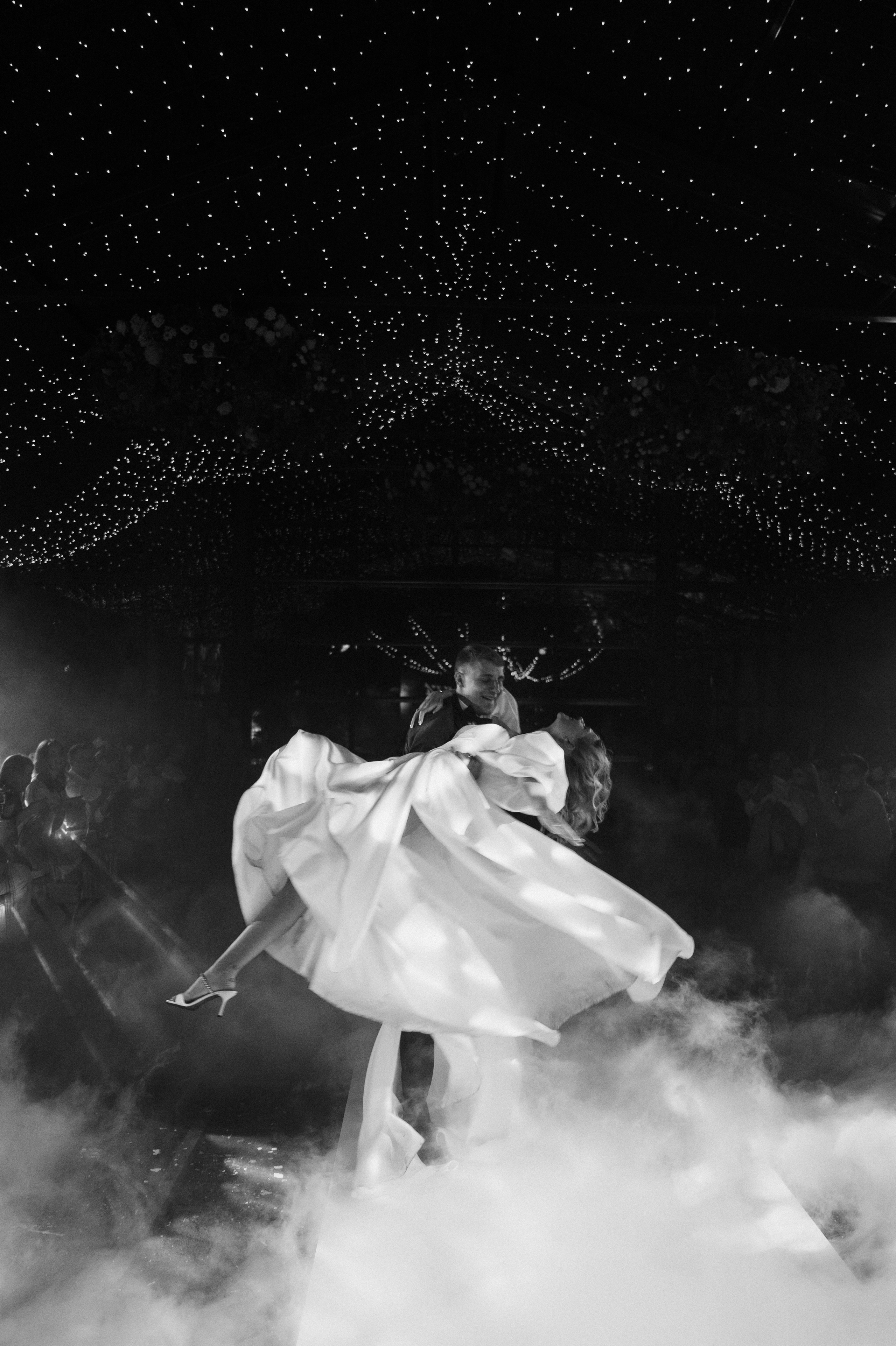 Еще сильнее я в тебя все равно не влюблюсь. VENSKAYA WEDDING & EVENT PLANNER