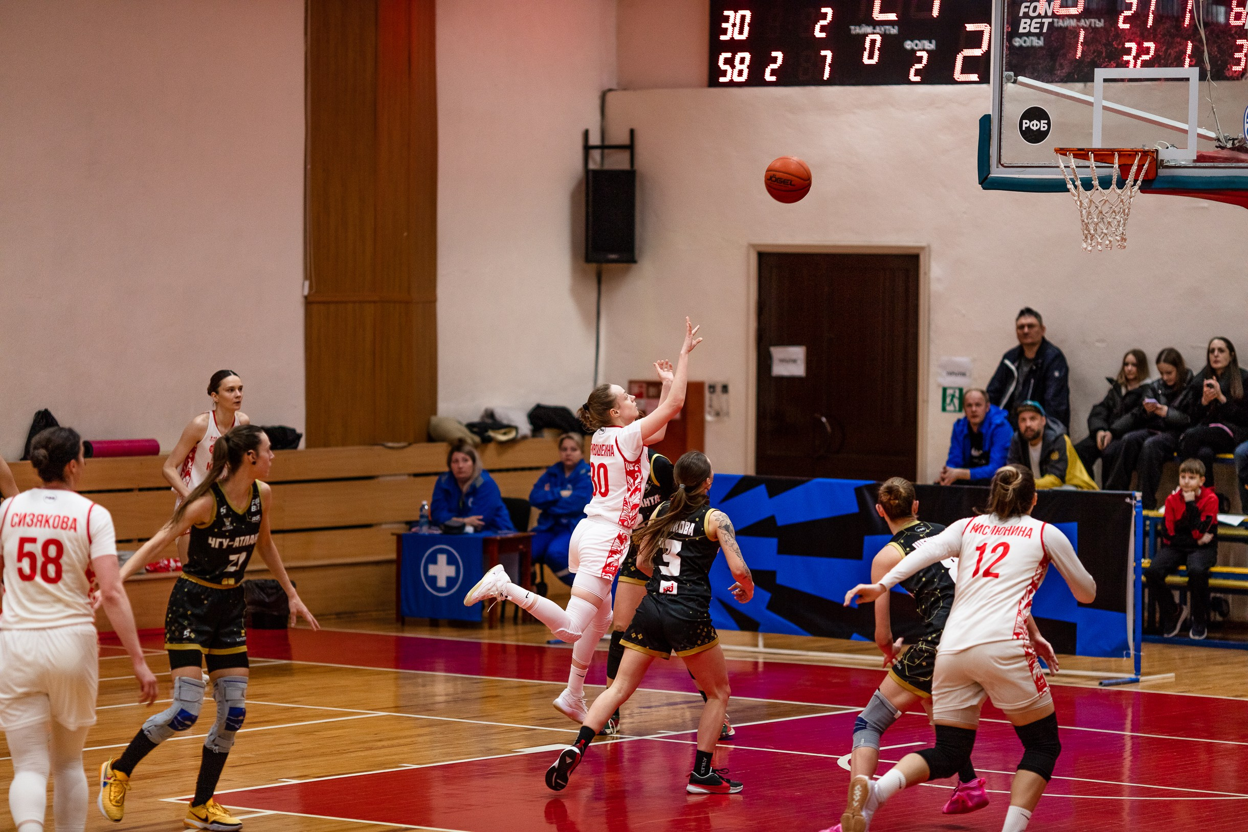 БК Юность — ЧГУ-Атланта / 3 игра. Фотография