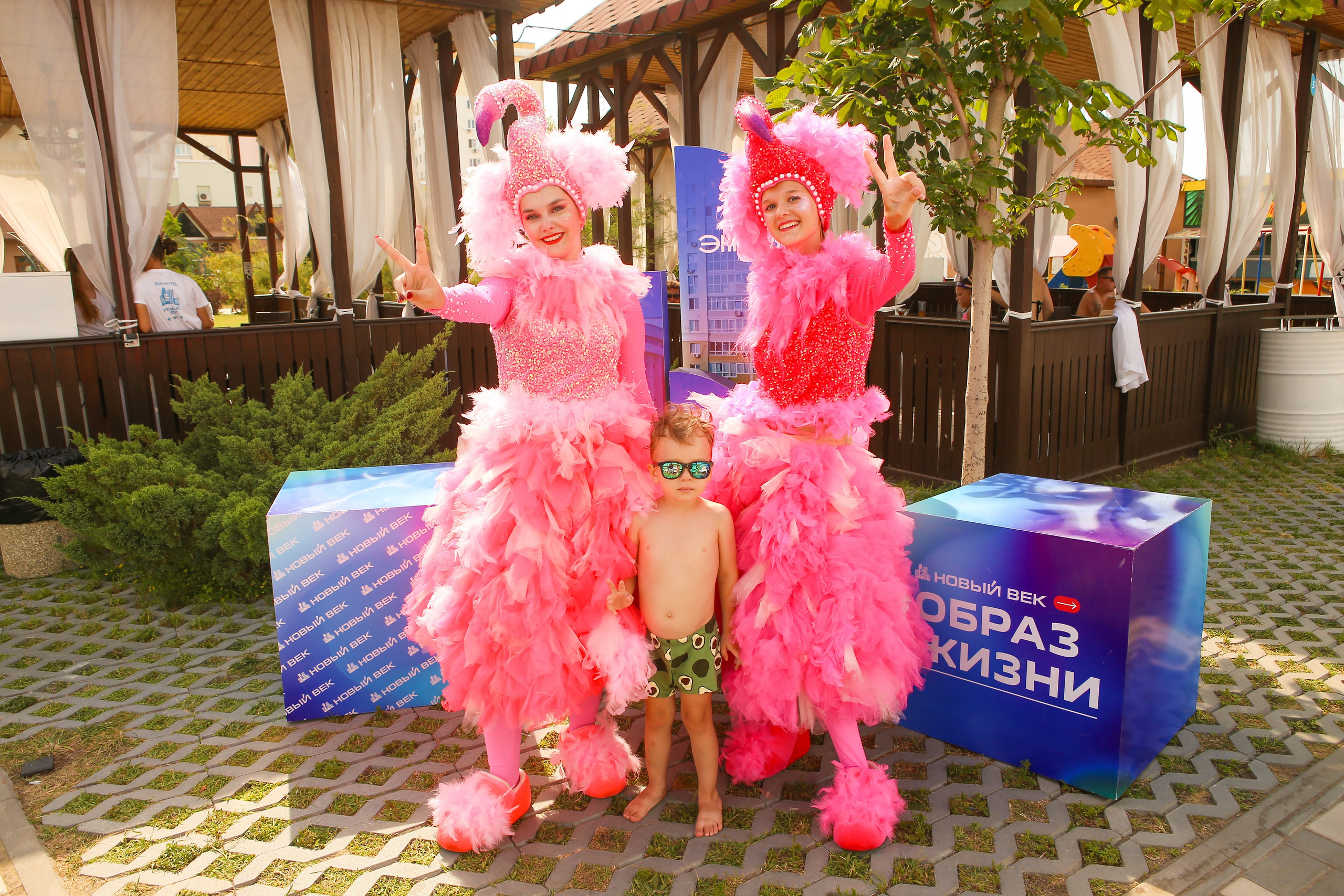 Nova Paradise. Свадебный и предметный фотограф Ренат Каламперов