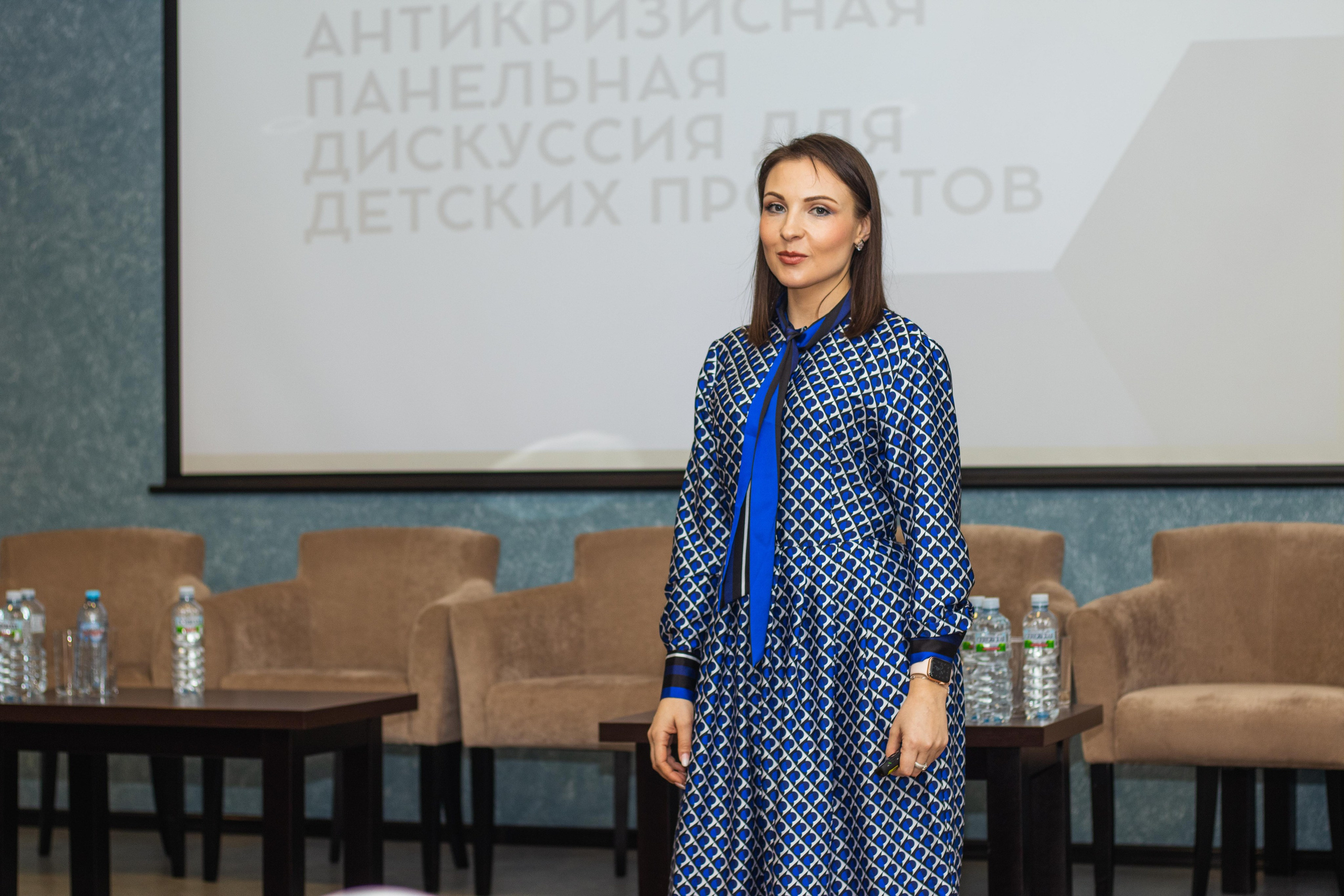 Антикризисная дискуссия. Фотограф Никита Медведев