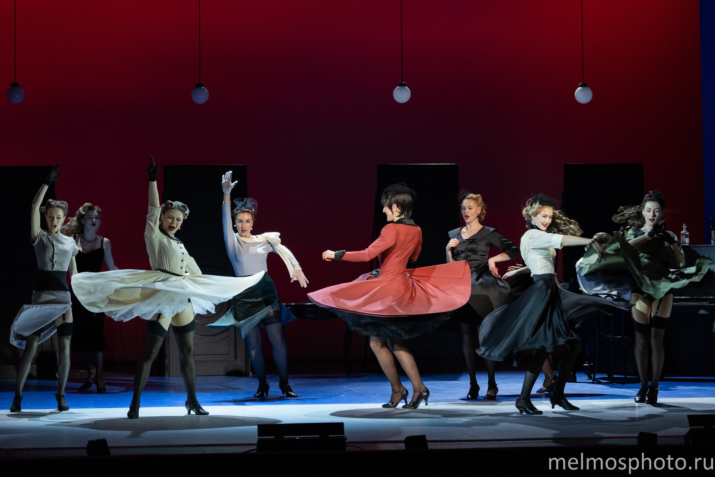 «Маленькая опера» в Малом театре. Репортажный, архитектурный, театральный и файн-арт фотограф Лена Мельникова в Москве