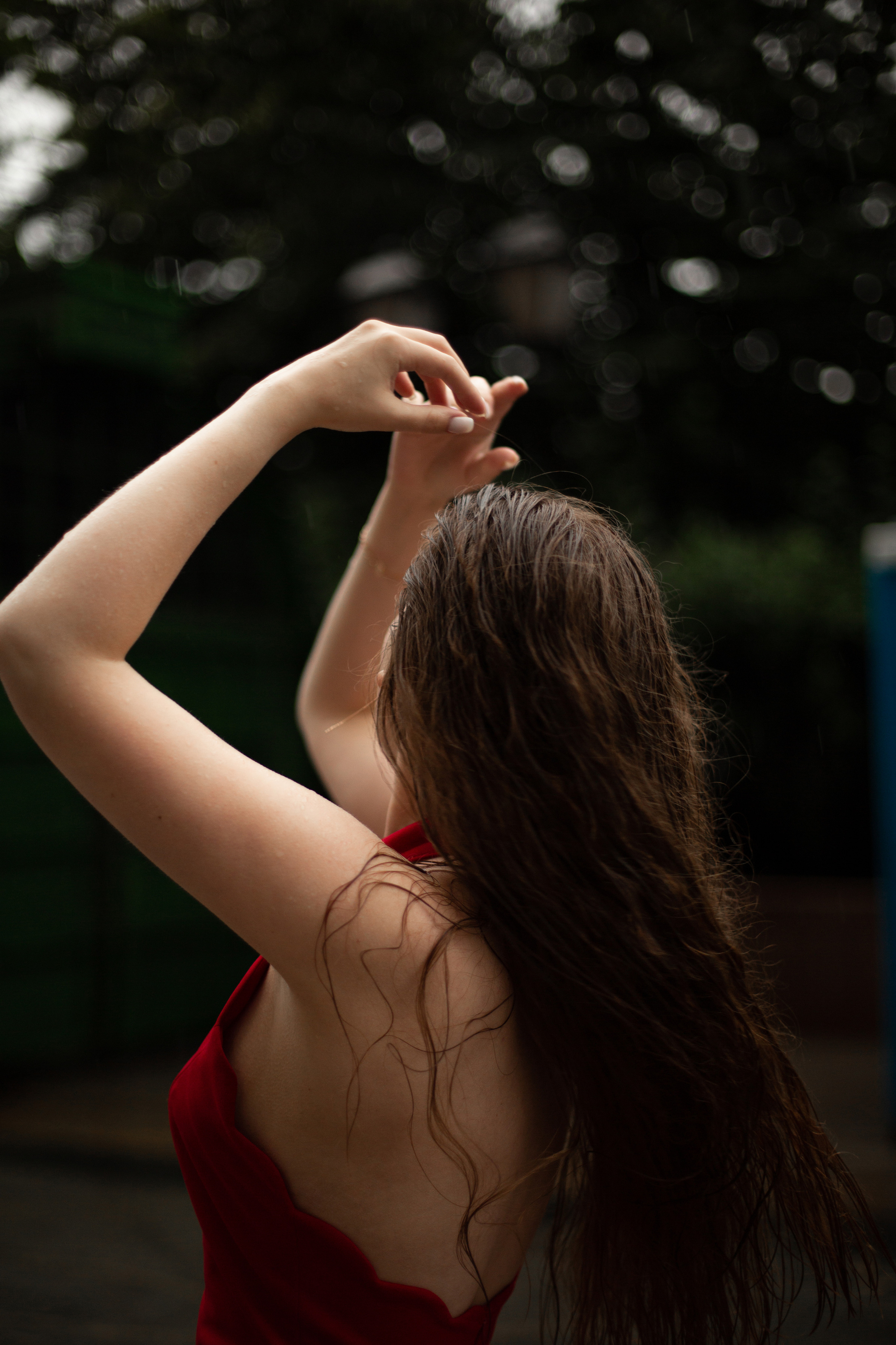 Полина под дождем. Мария Маркова детский и семейный фотограф в Москве