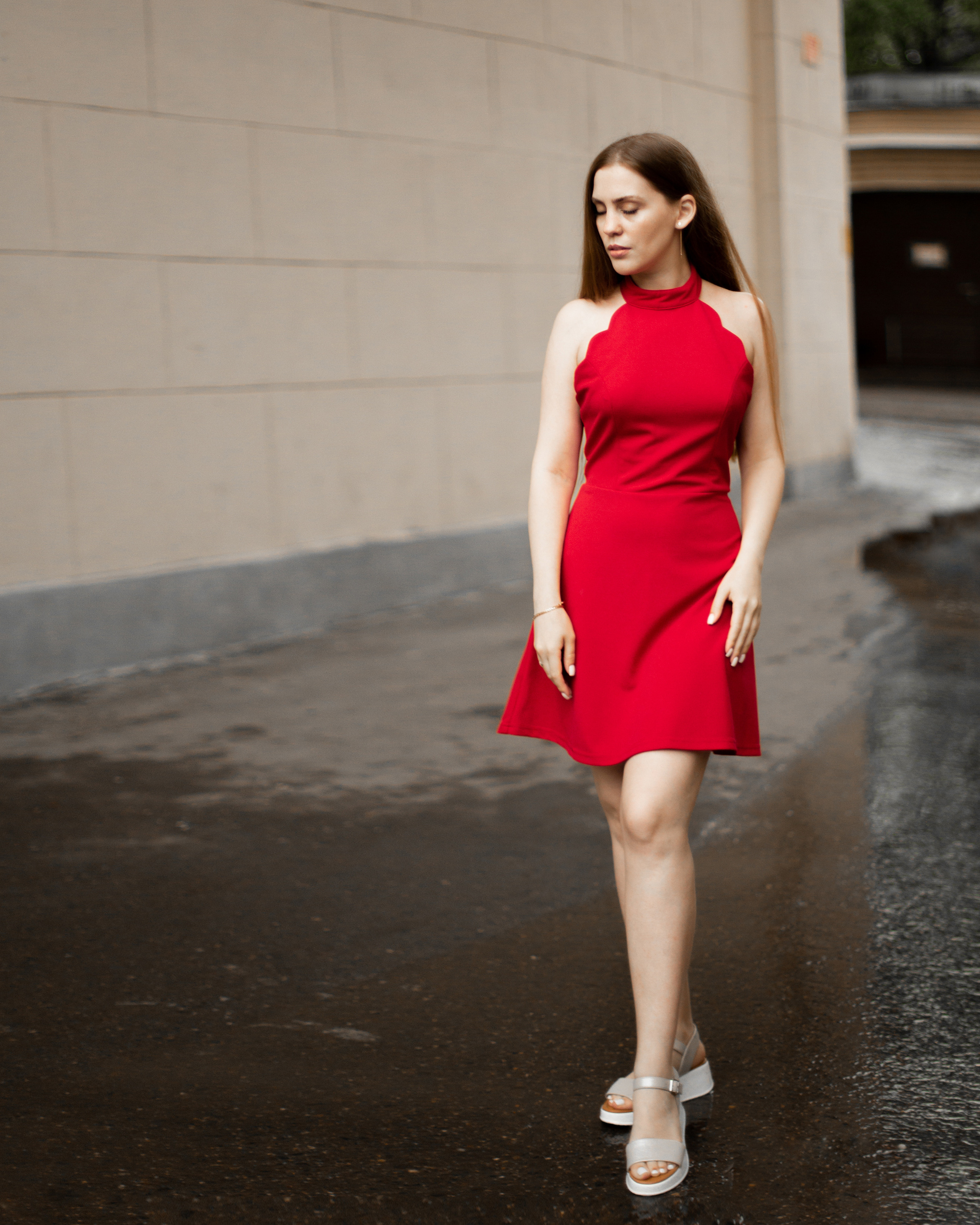 Полина под дождем. Мария Маркова детский и семейный фотограф в Москве