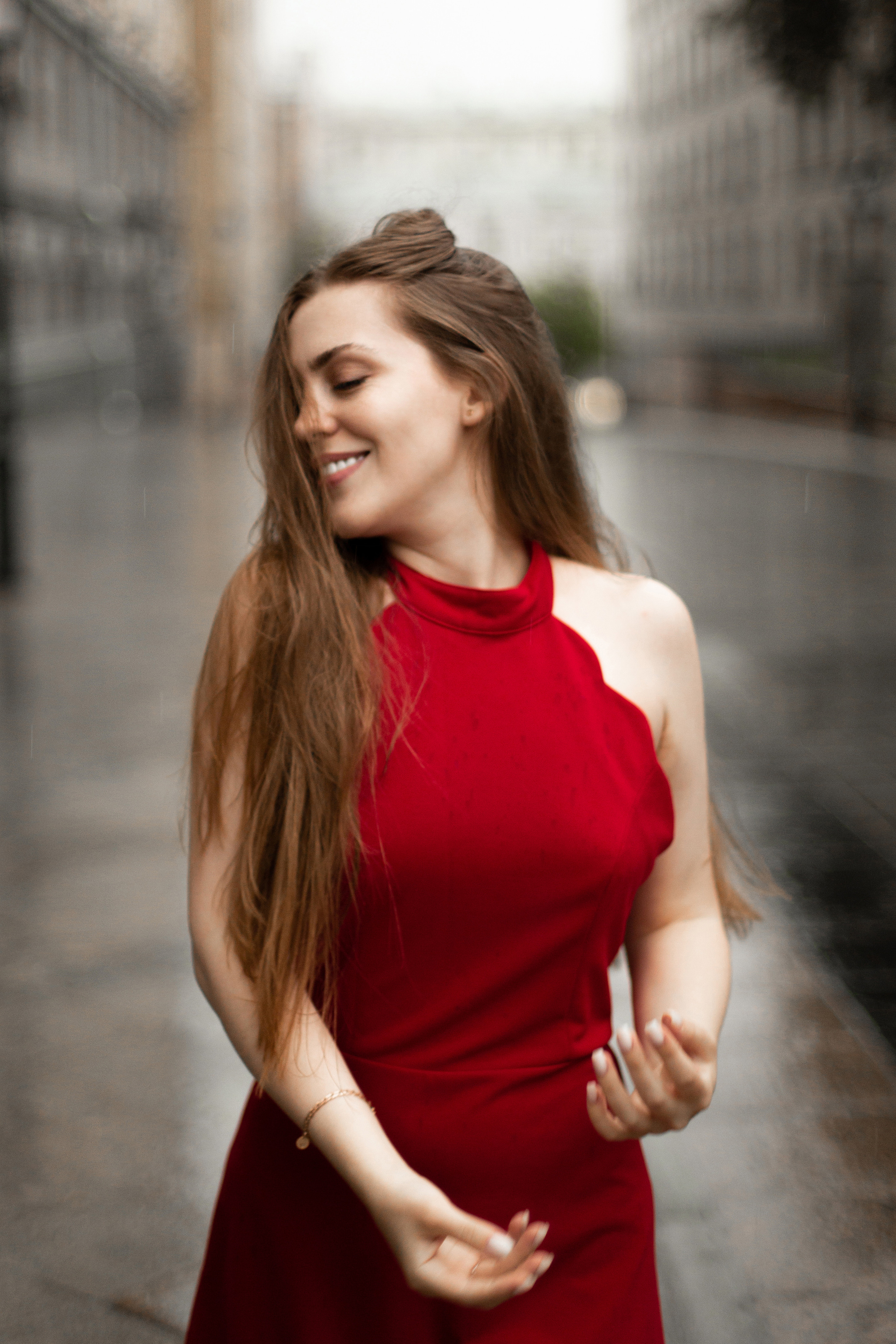 Полина под дождем. Мария Маркова детский и семейный фотограф в Москве